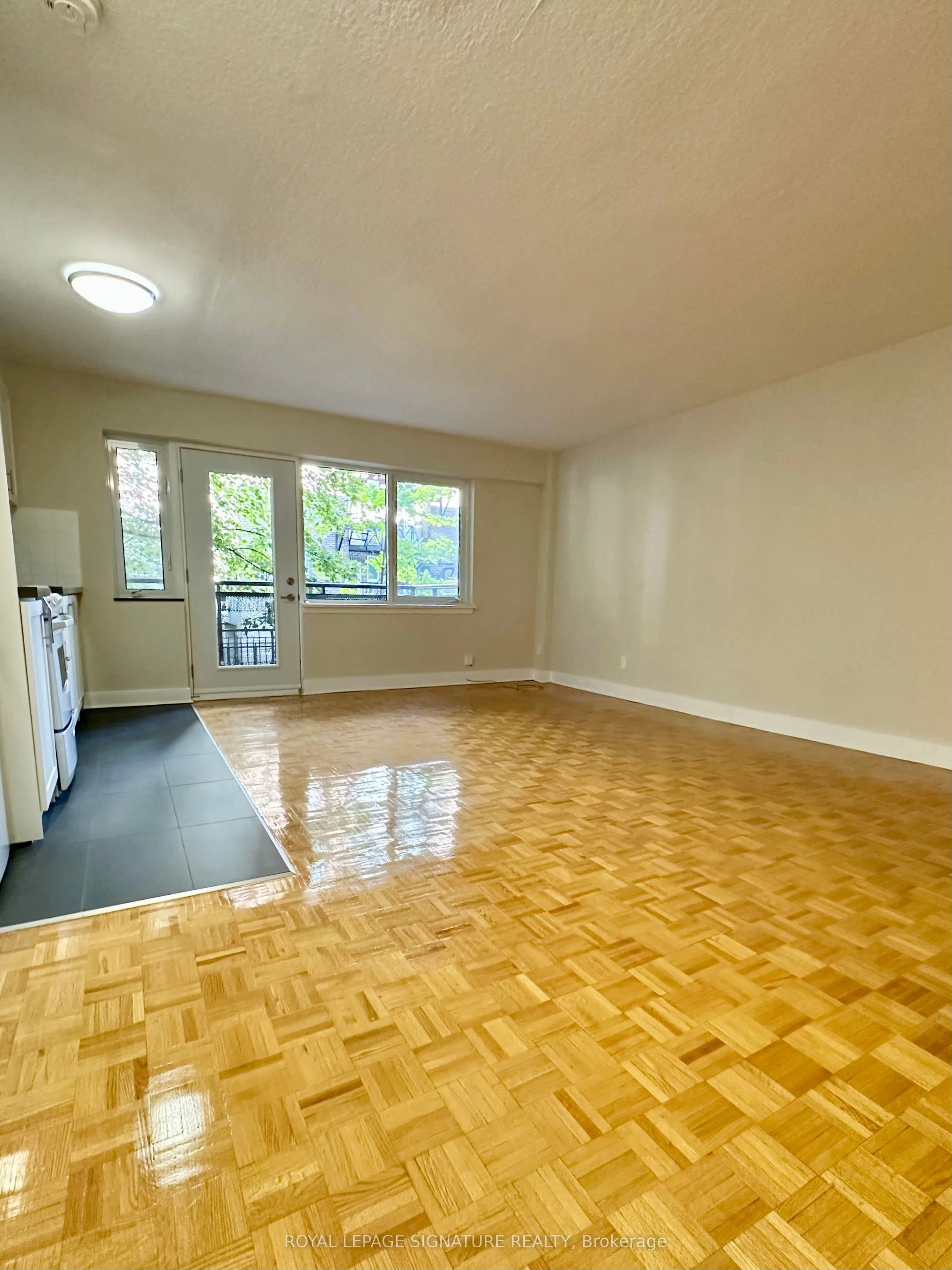 95 Lawton Boulevard, #102