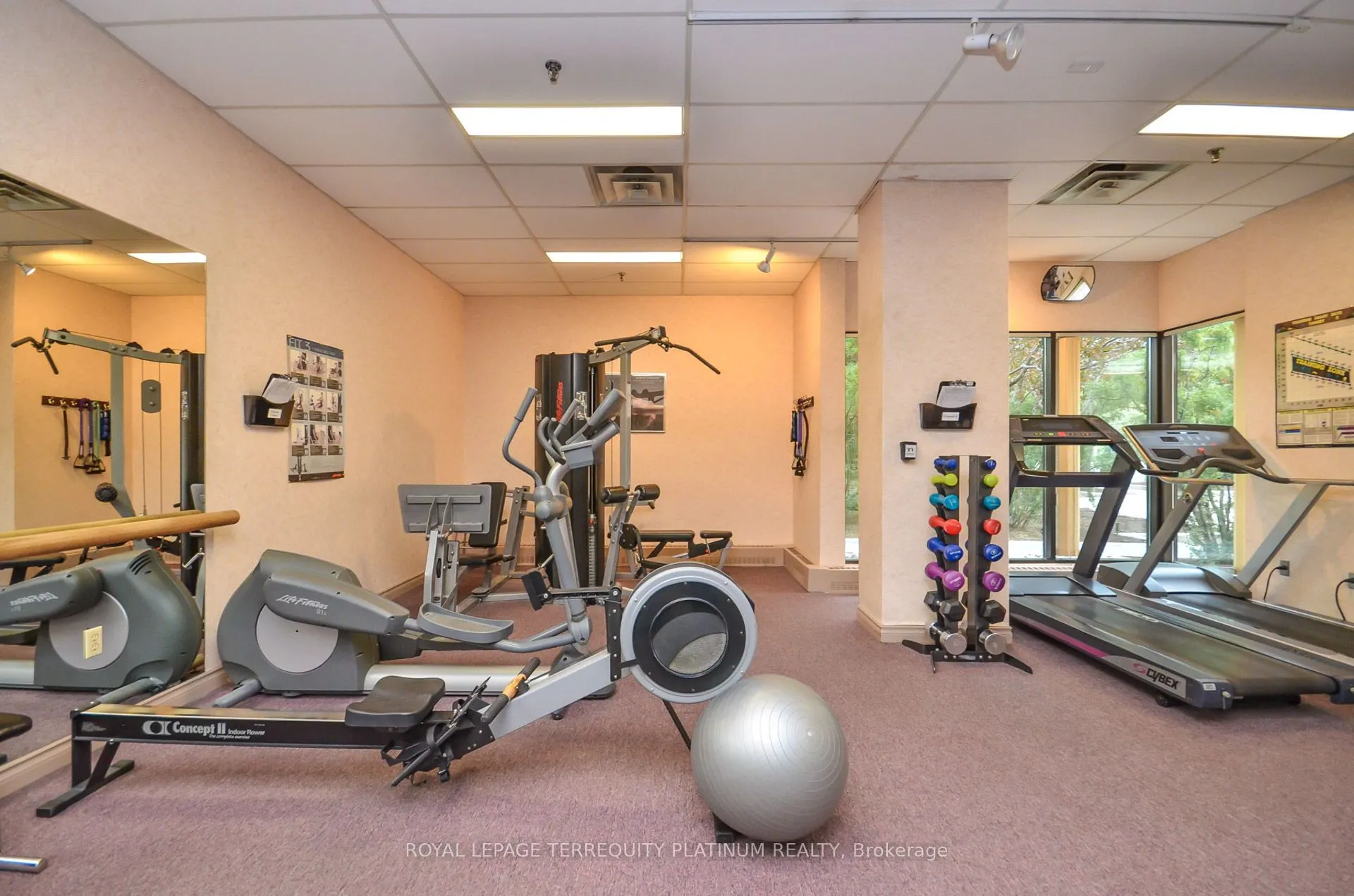 3 Concorde Place, #1202