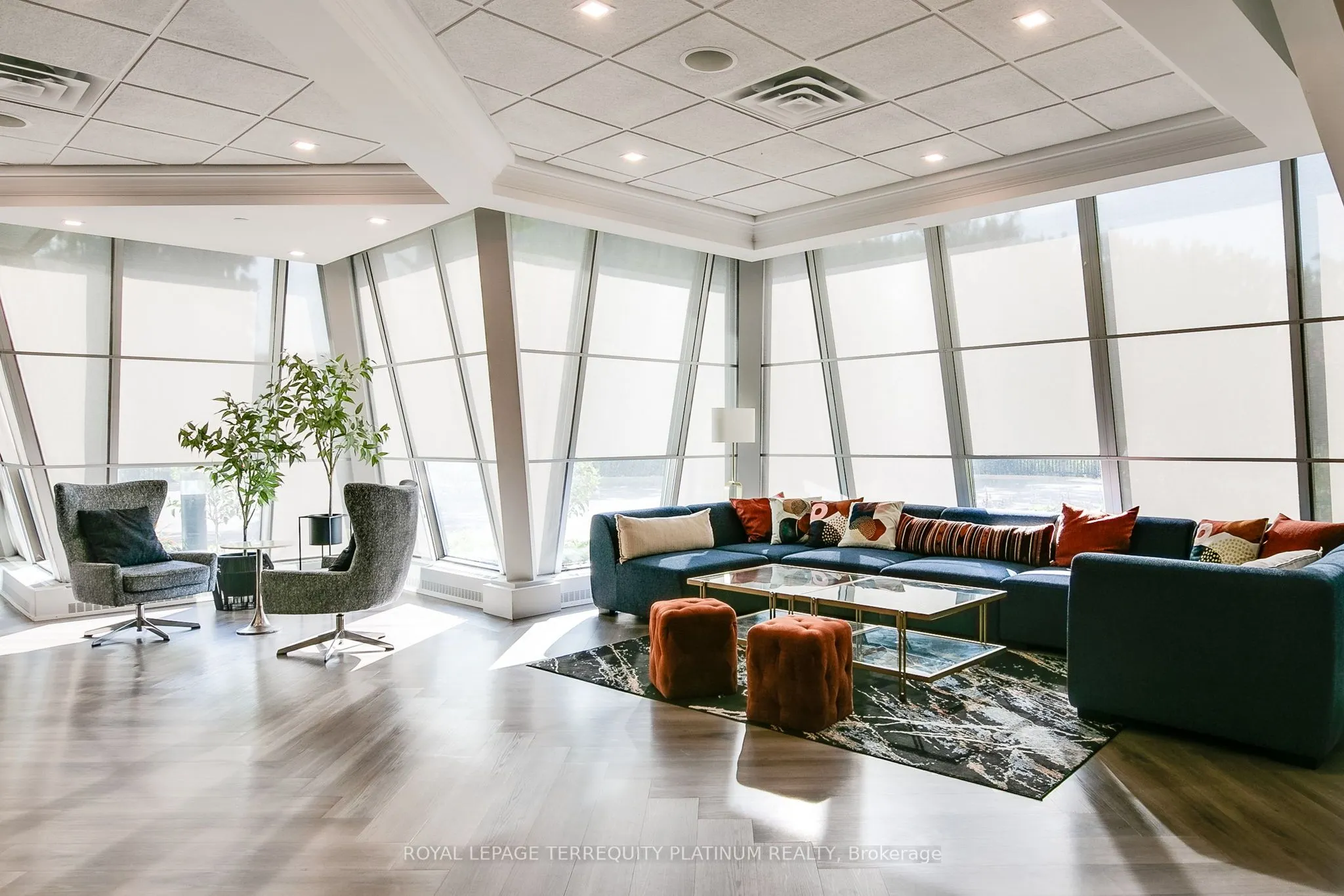 3 Concorde Place, #1202