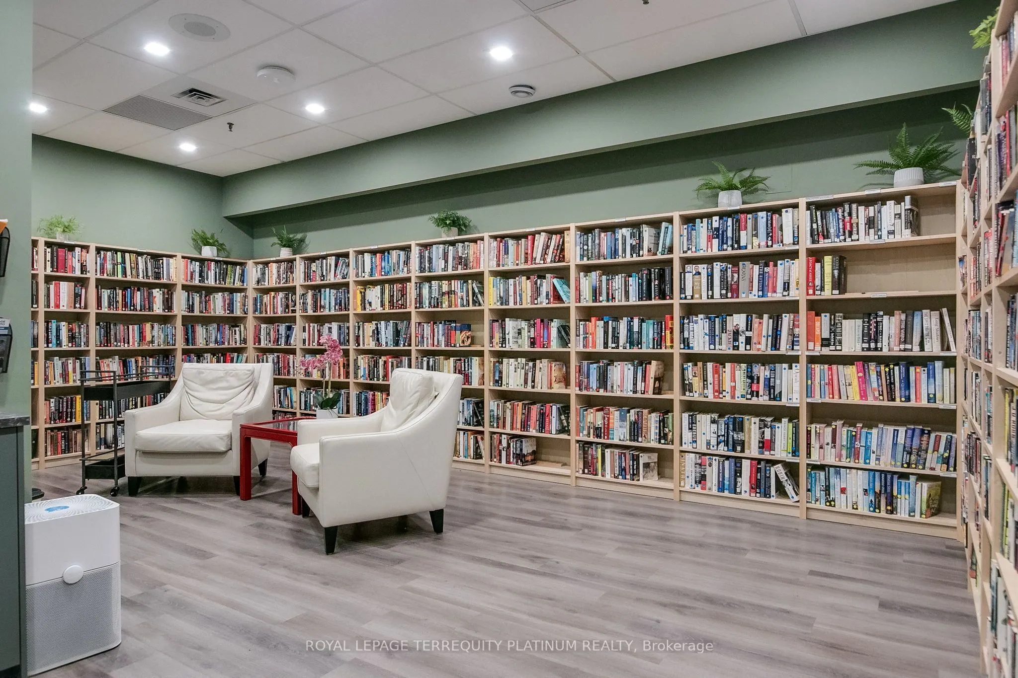 3 Concorde Place, #1202