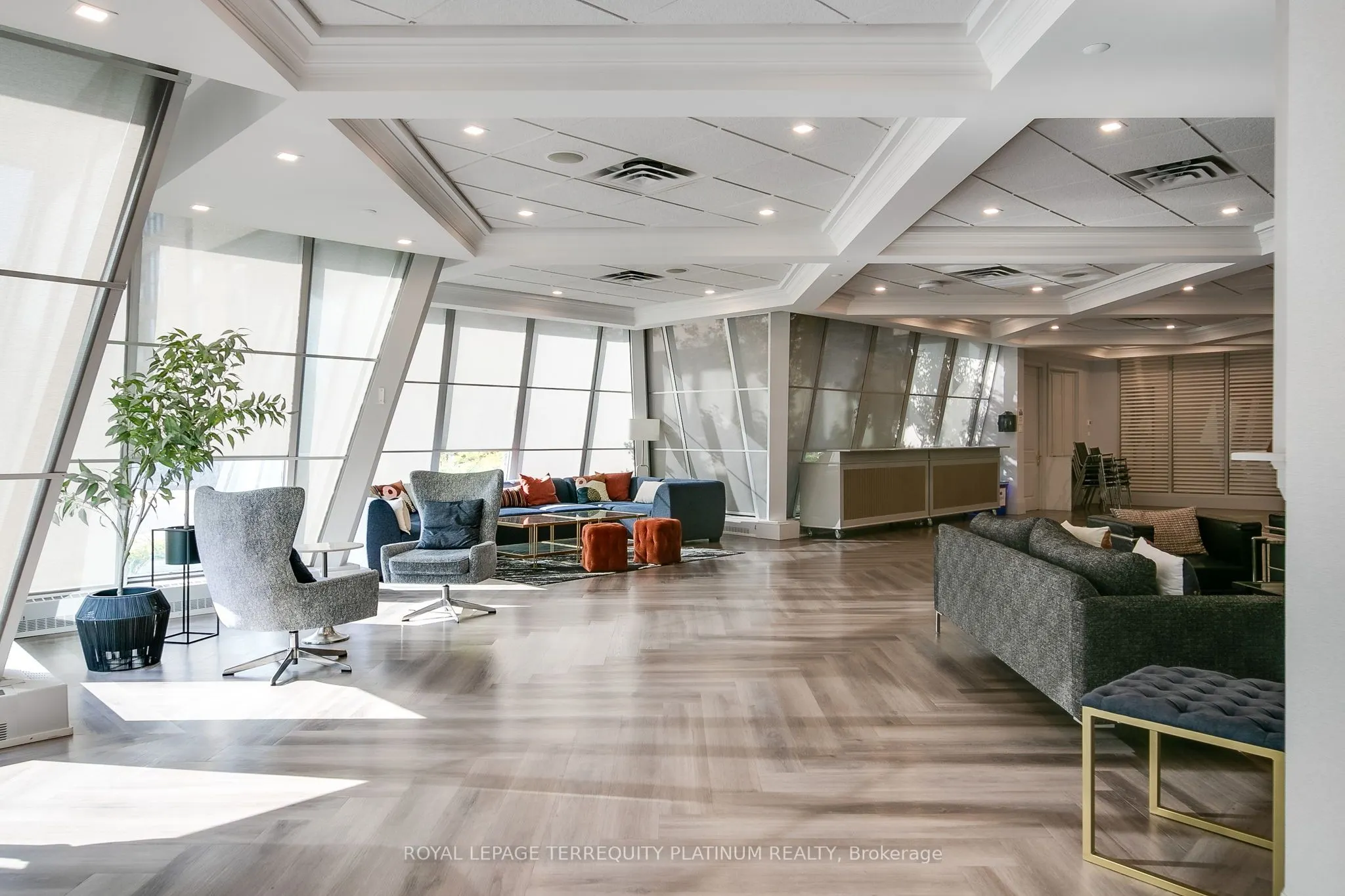 3 Concorde Place, #1202