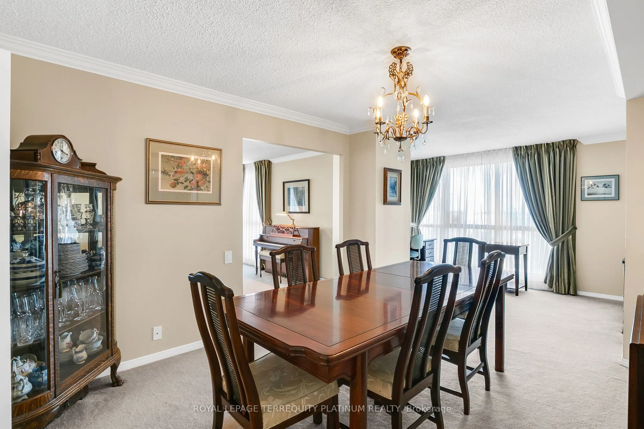 3 Concorde Place, #1202