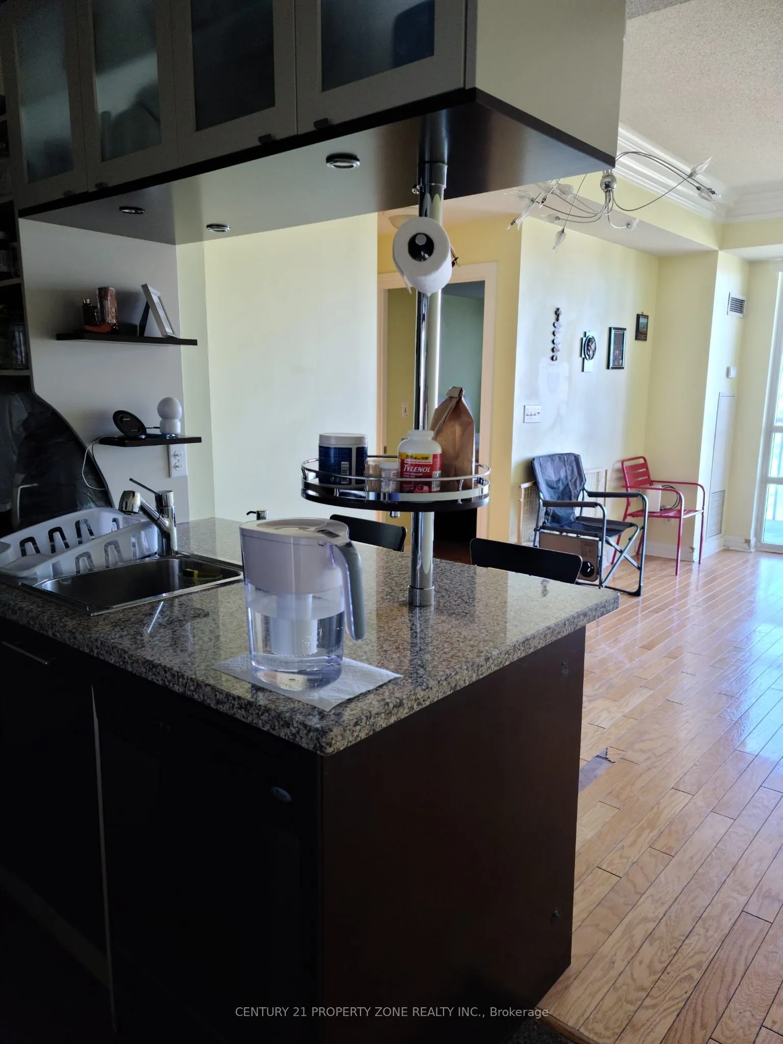 16 Harrison Garden Boulevard, #12