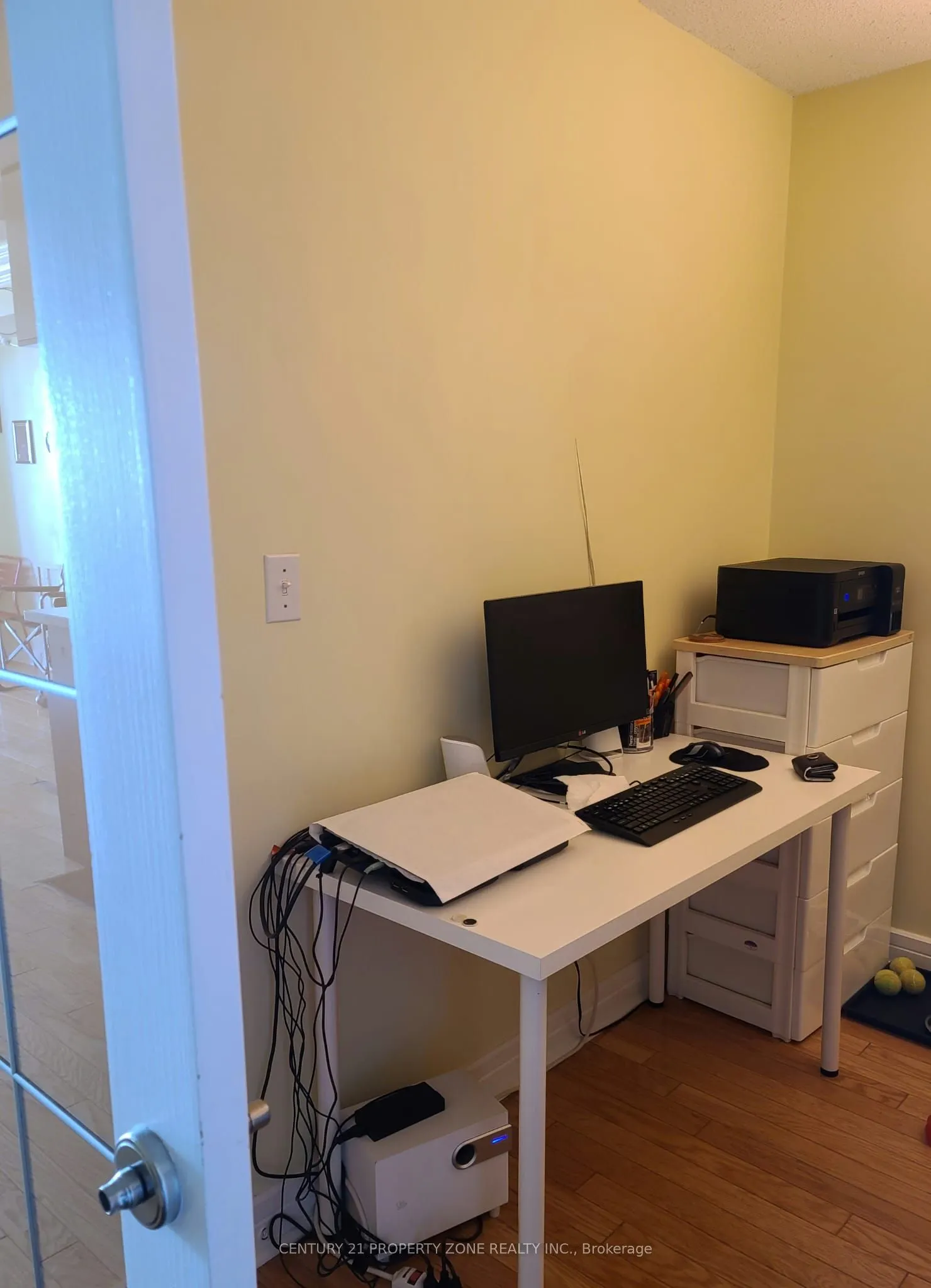 16 Harrison Garden Boulevard, #12