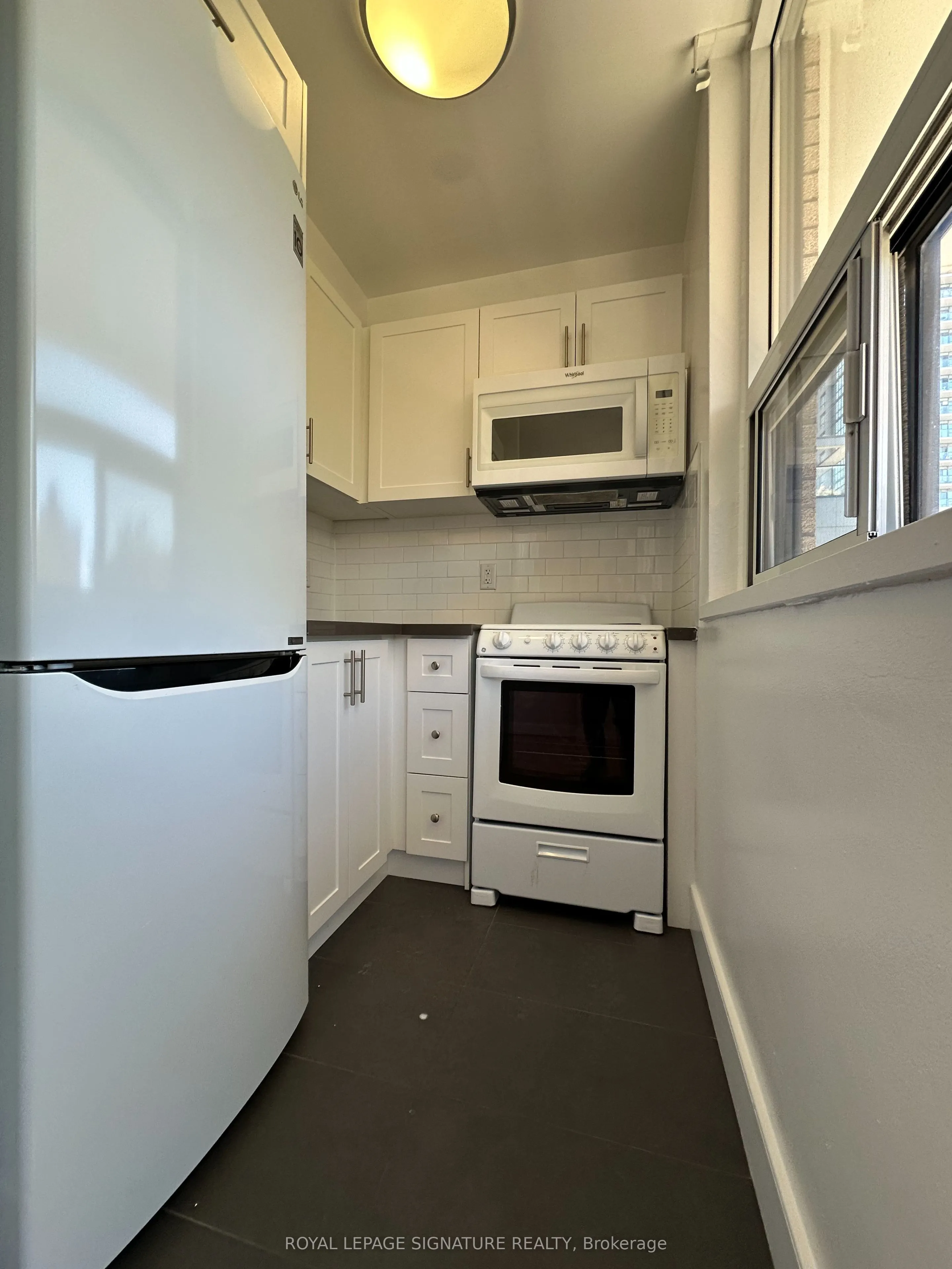 1500 Bathurst Street, #301