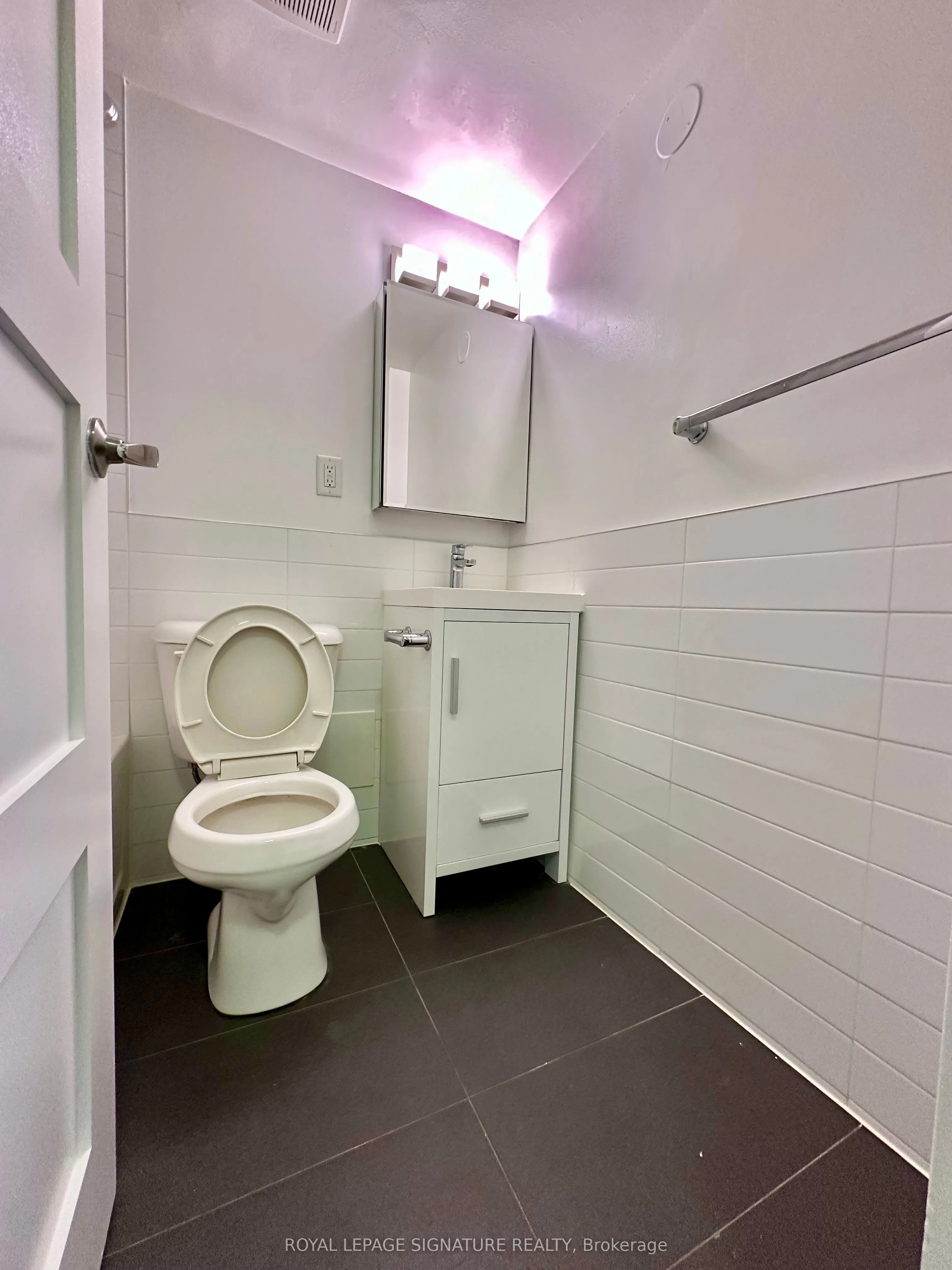 1500 Bathurst Street, #301