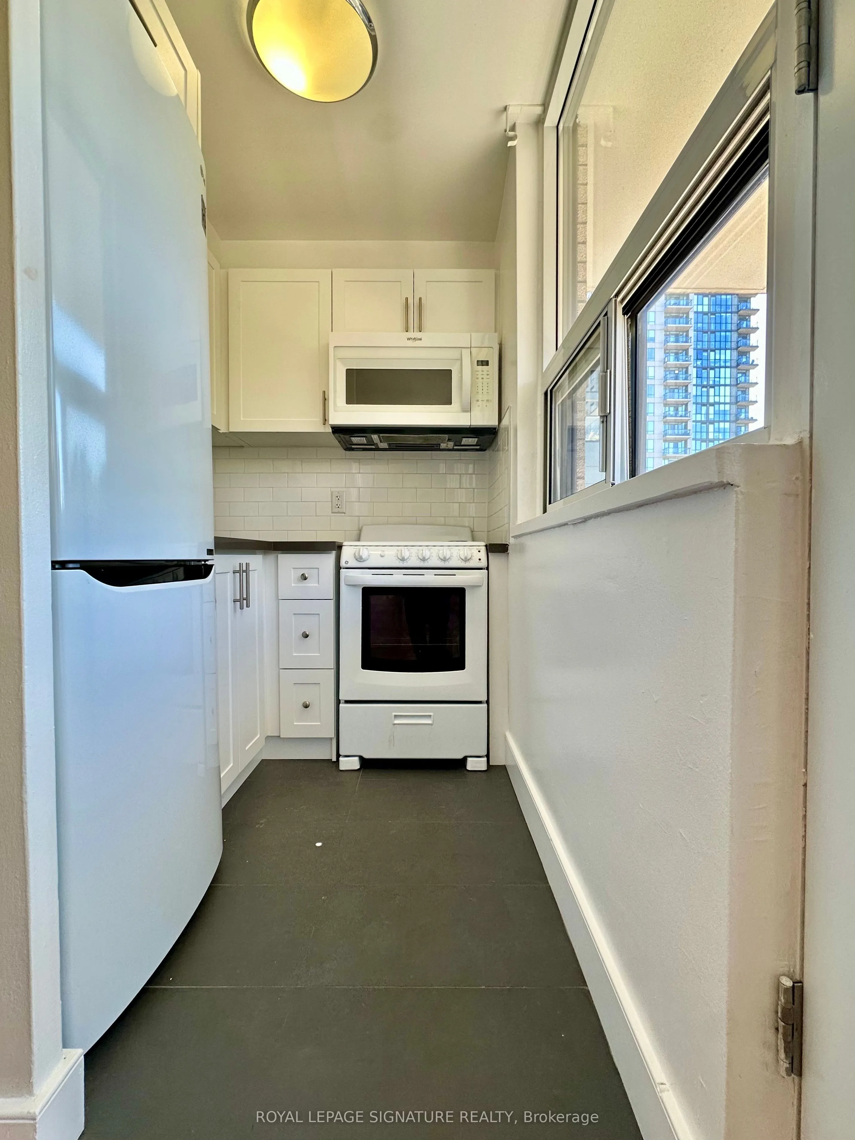 1500 Bathurst Street, #301