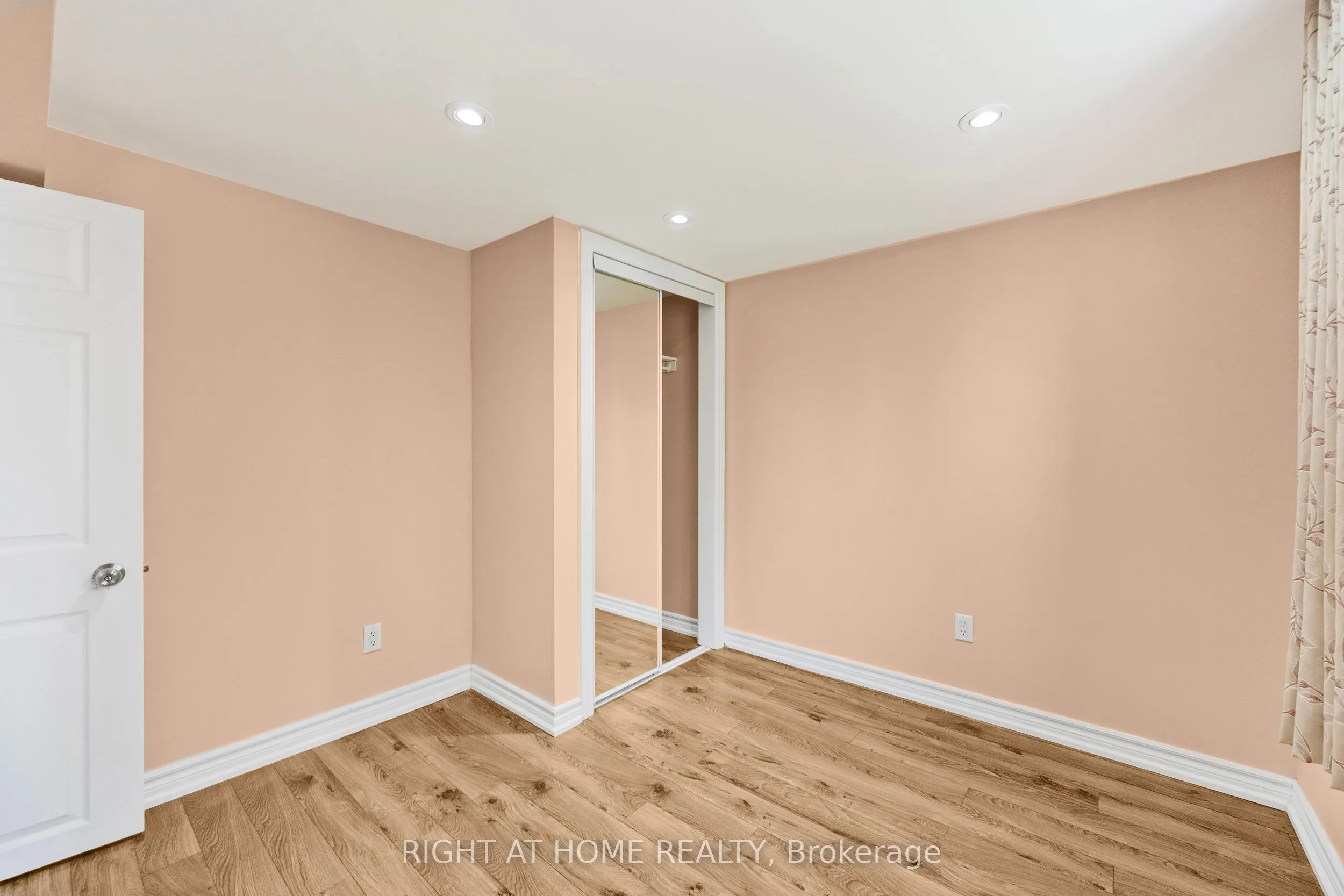 49 Tuscarora Drive