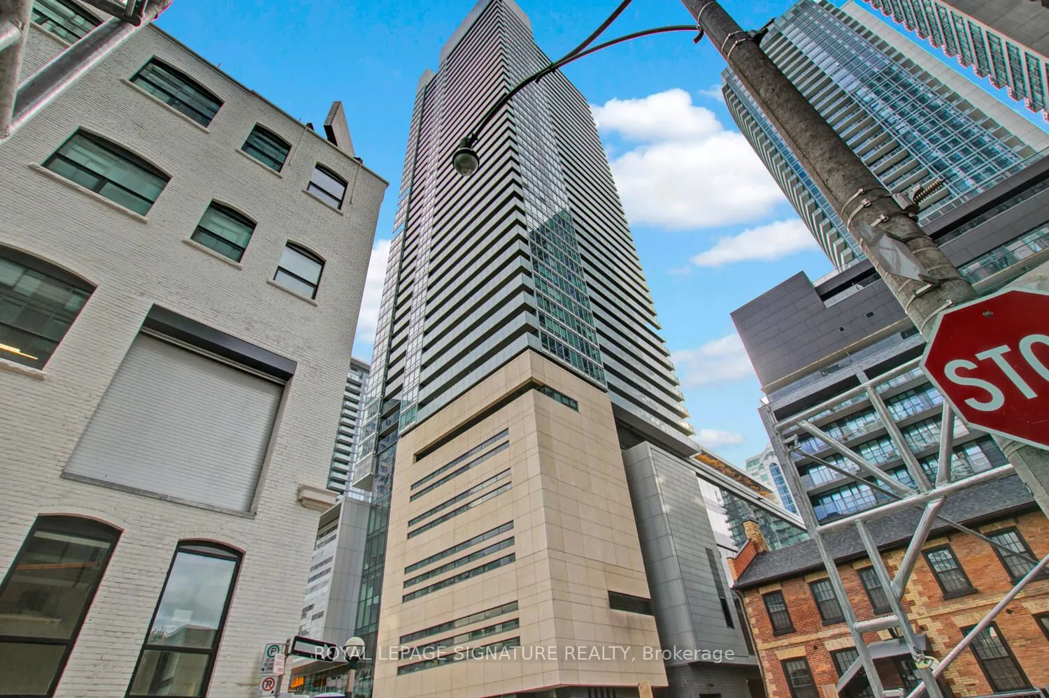 80 John Street, #3211