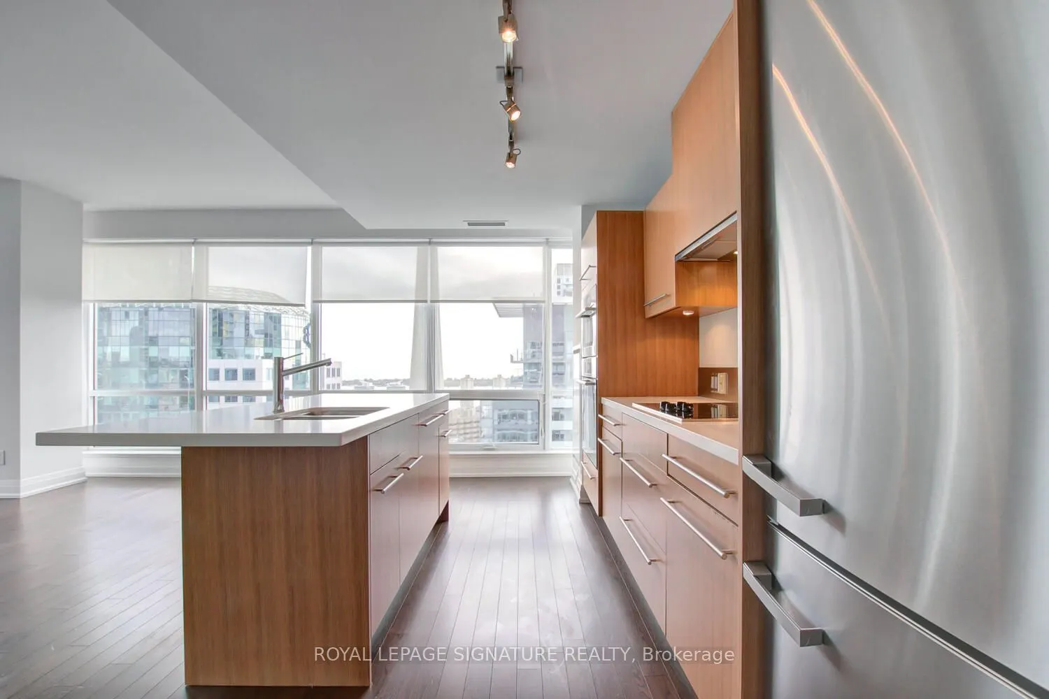 80 John Street, #3211