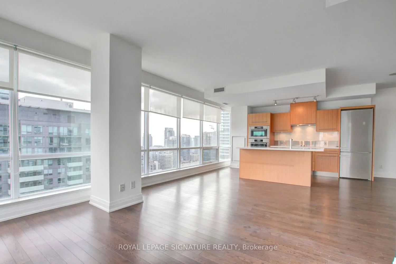 80 John Street, #3211