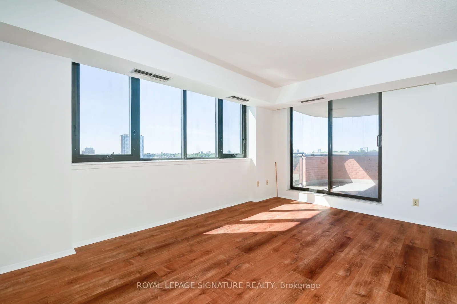 260 Heath Street W, #1304