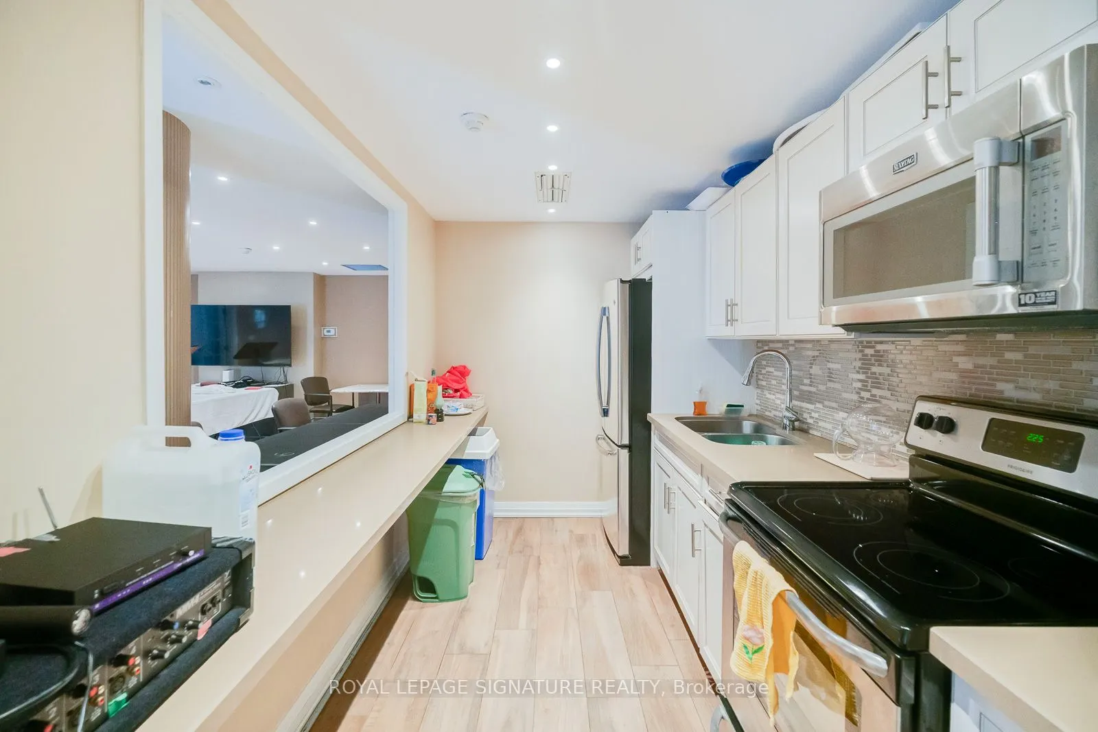260 Heath Street W, #1304