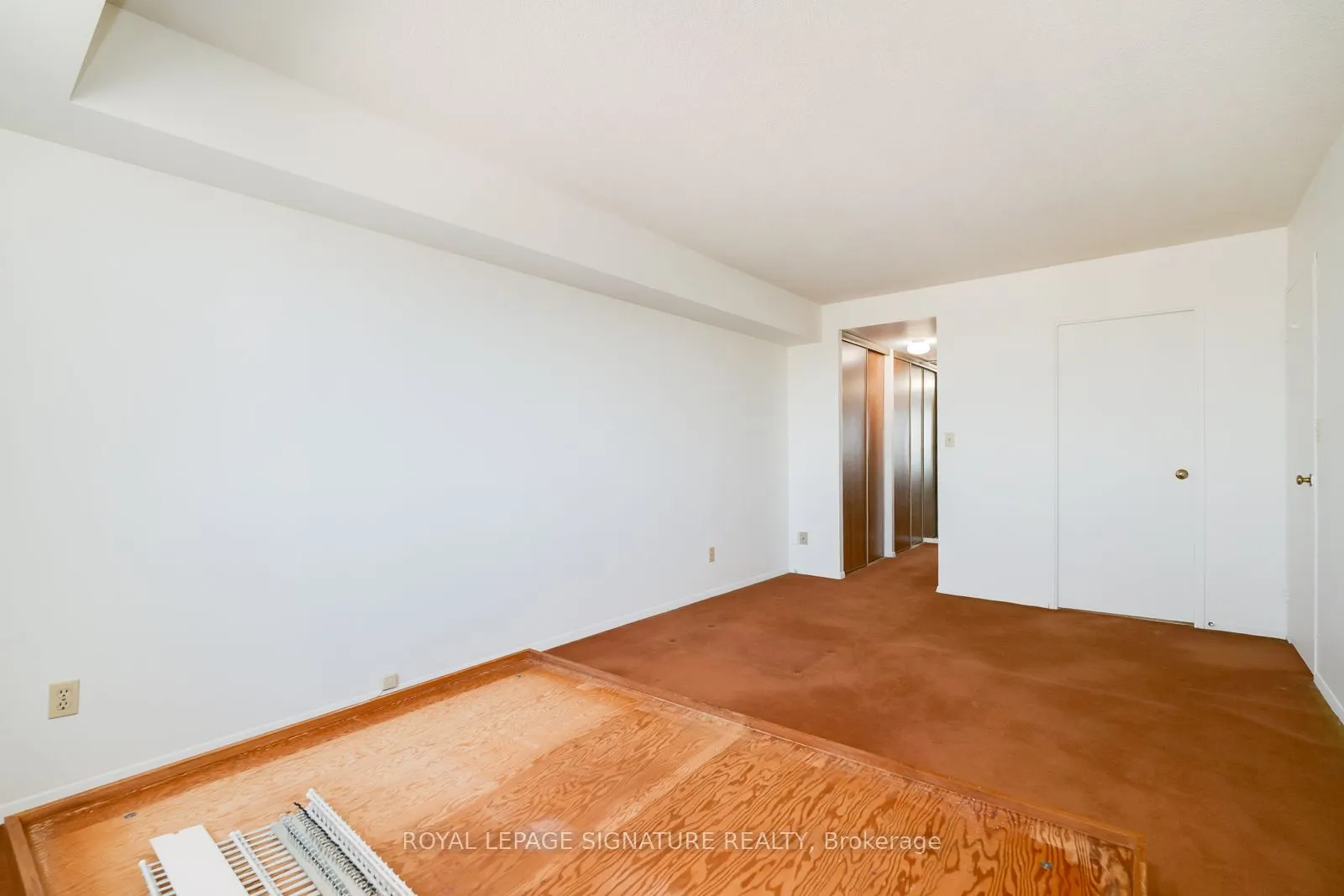 260 Heath Street W, #1304