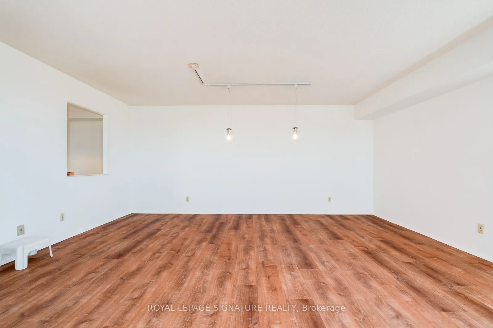 260 Heath Street W, #1304