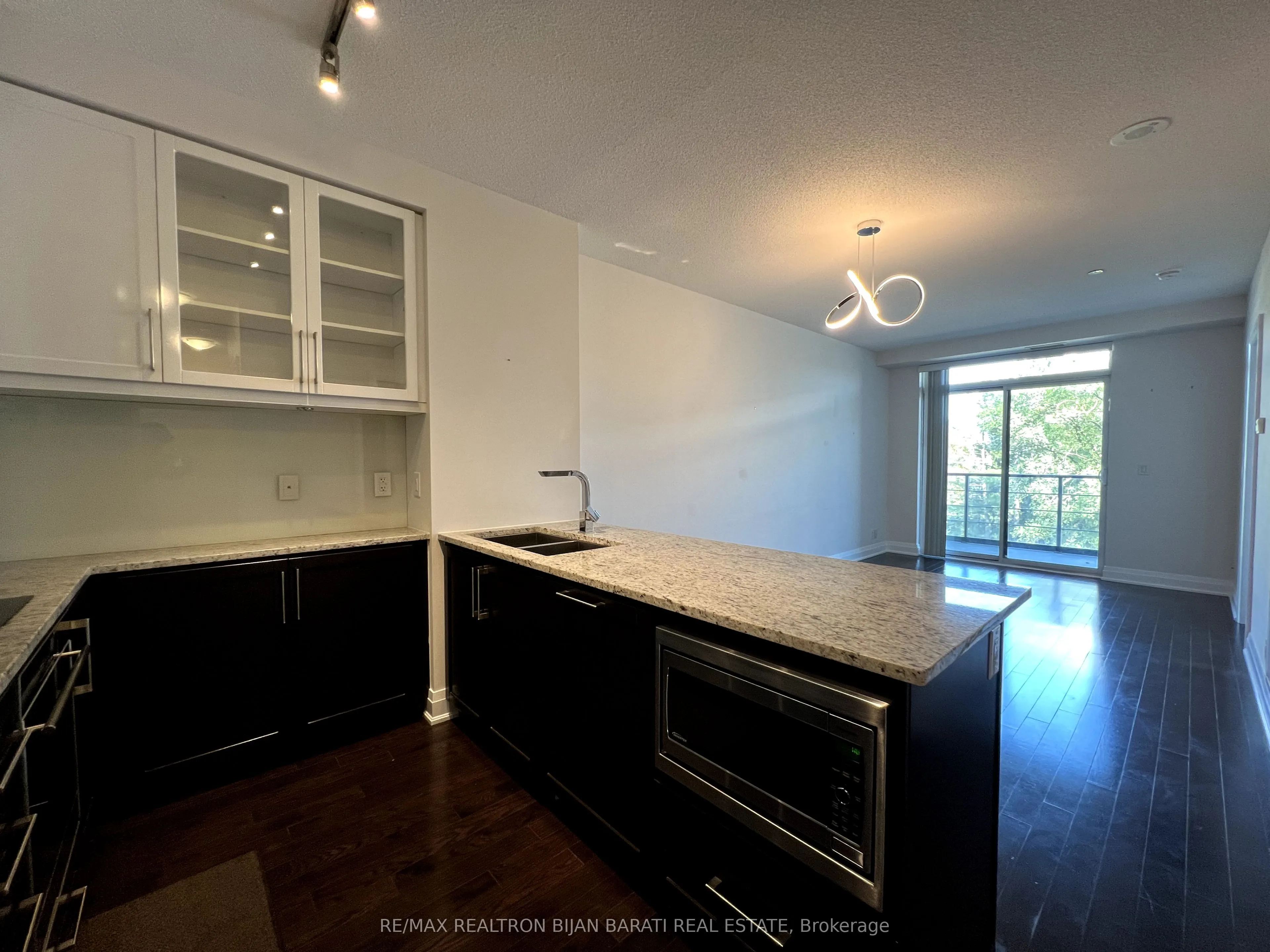 21 Clairtrell Road, #502