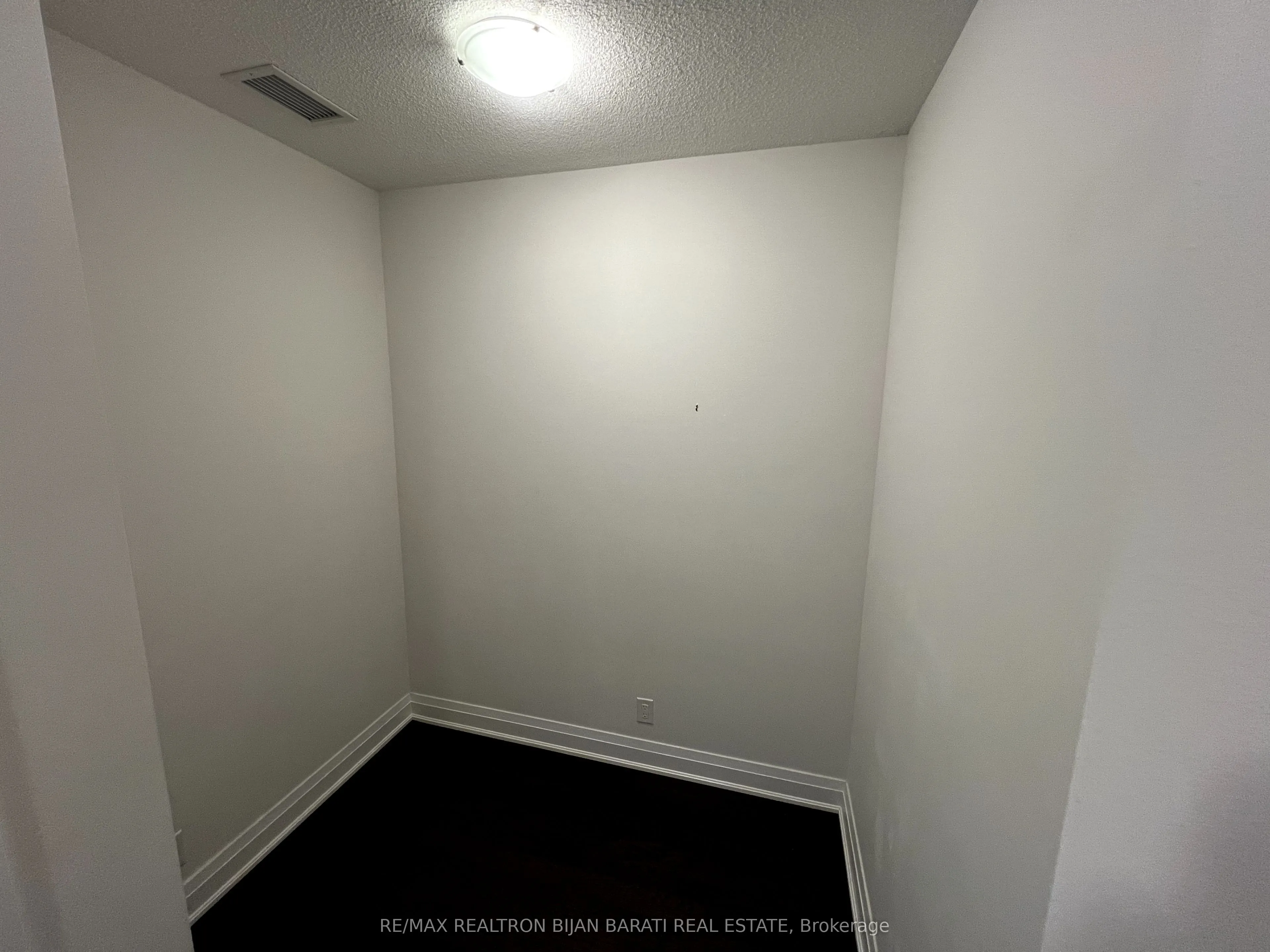 21 Clairtrell Road, #502