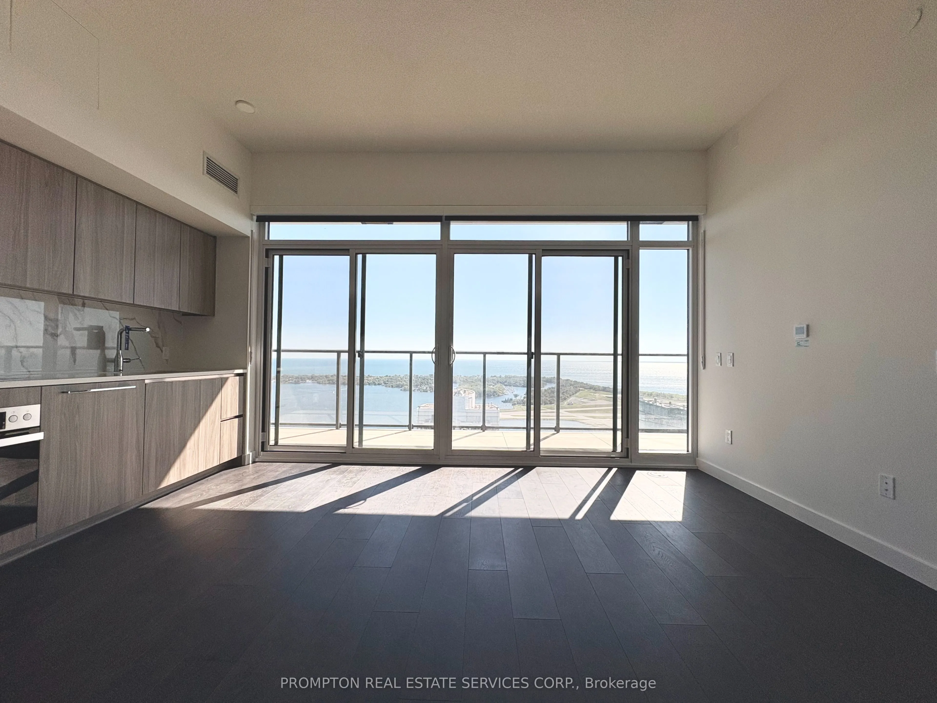 3 Concord Cityplace Way, #6107