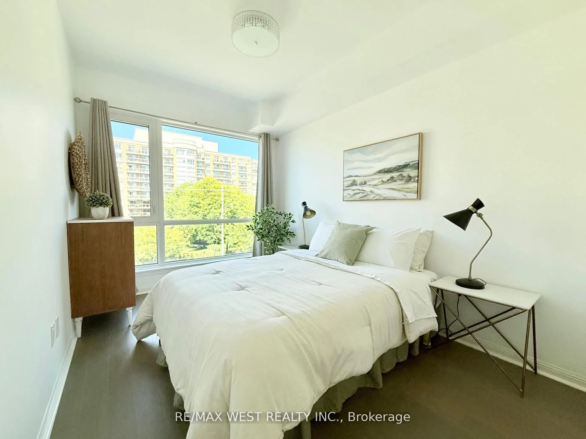 639 Lawrence Avenue W, #310