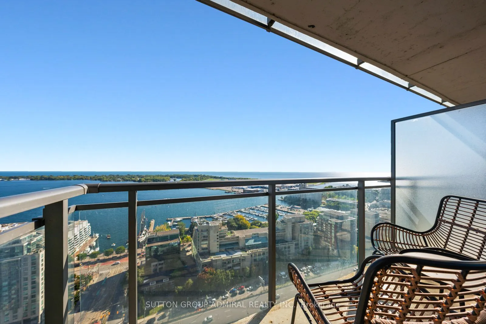 11 Brunel Court, #3711