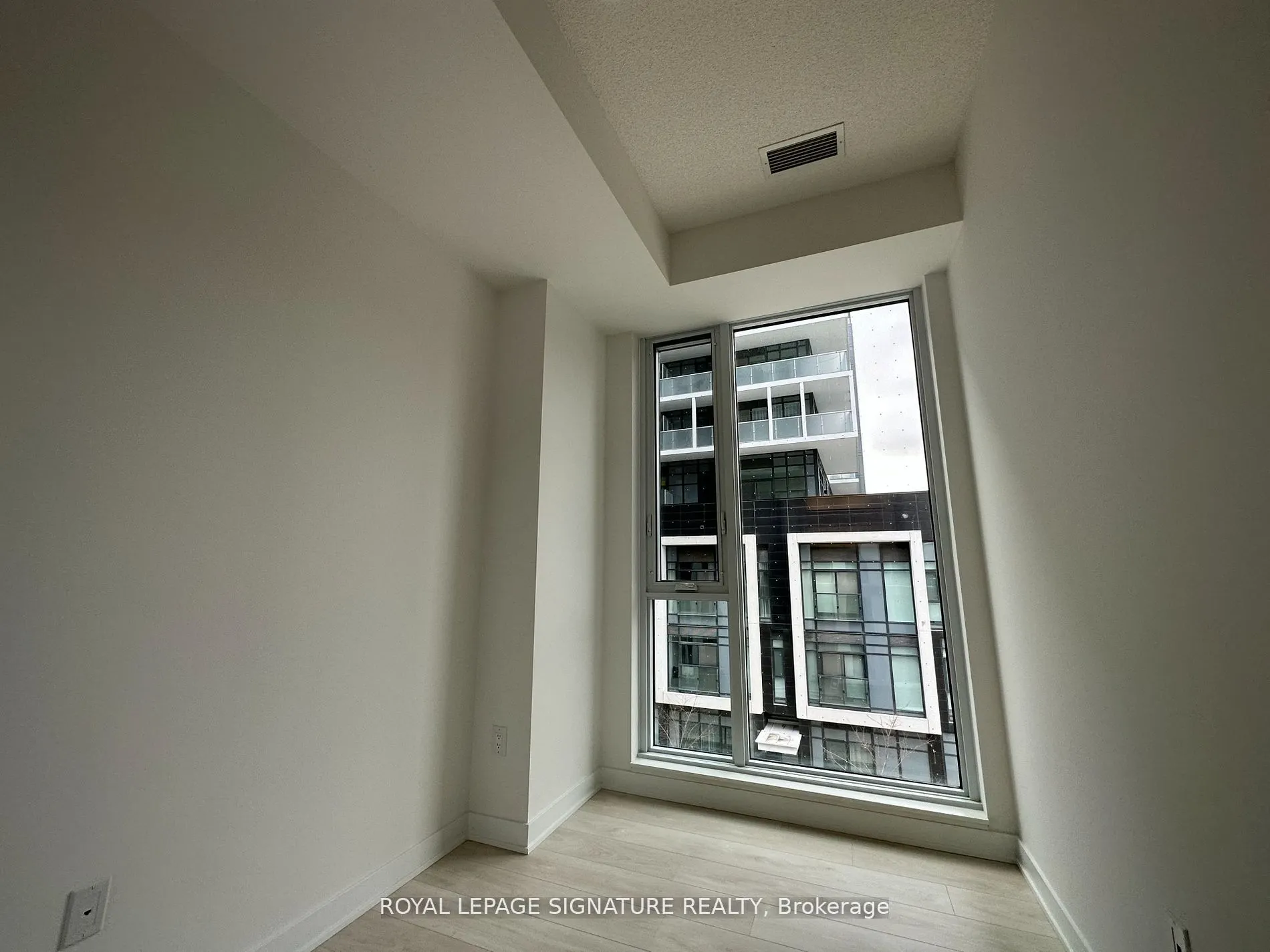 35 Tubman Avenue, #322