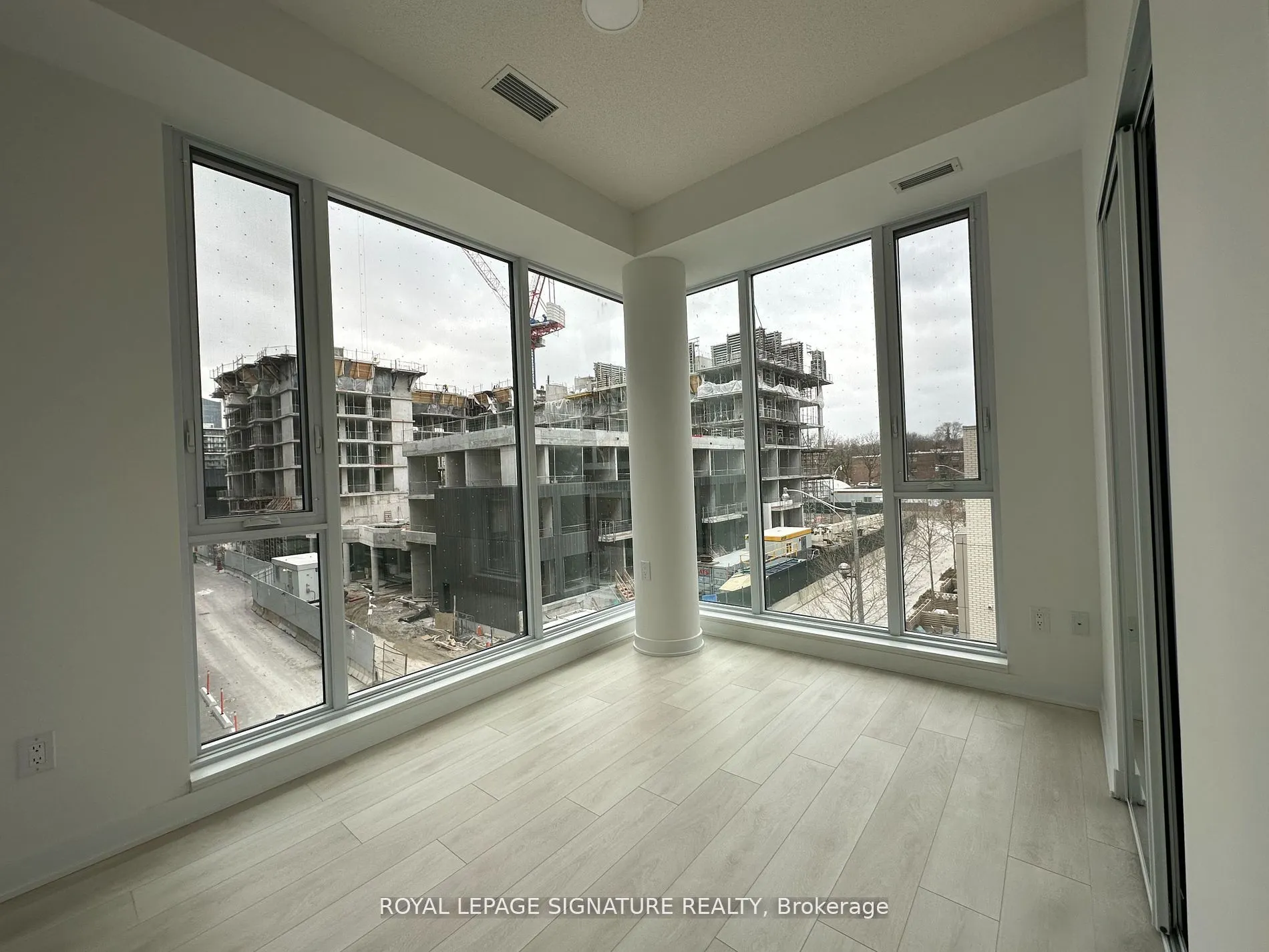 35 Tubman Avenue, #322