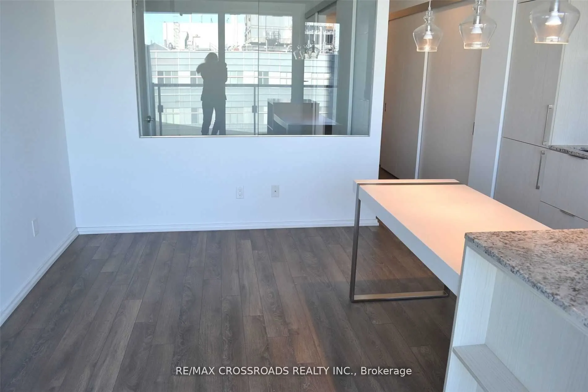 197 Yonge Street, #1904