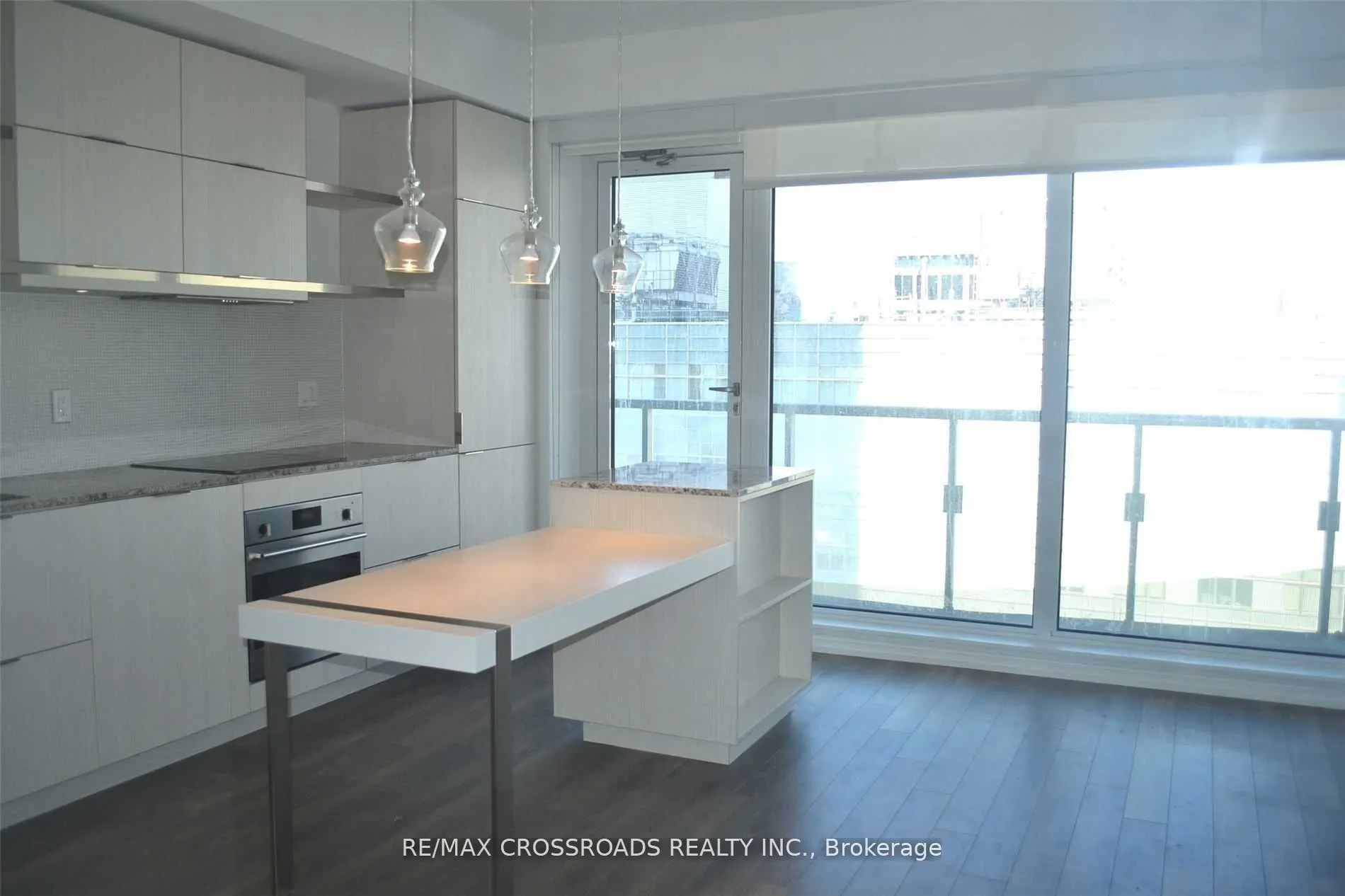 197 Yonge Street, #1904