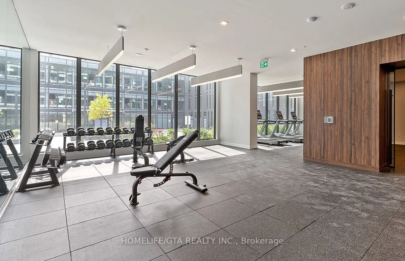 1 Kyle Lowry Road, #426