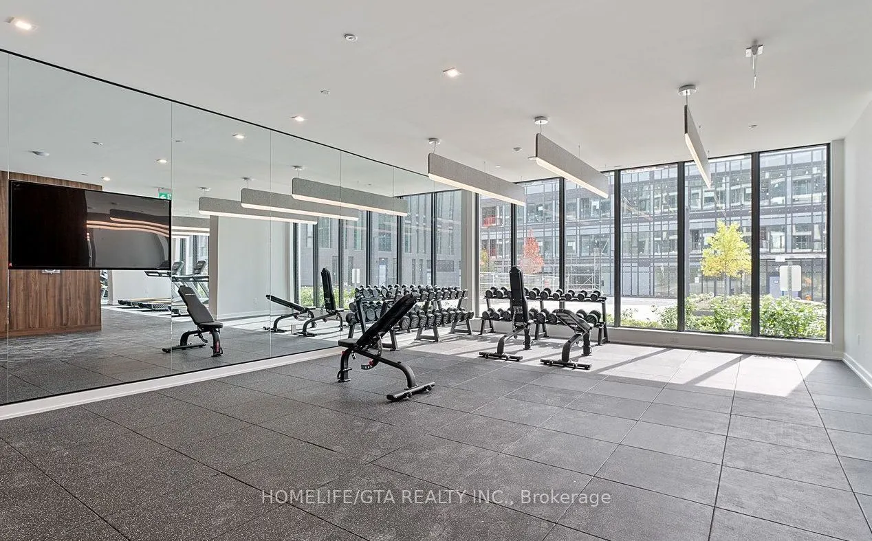 1 Kyle Lowry Road, #426