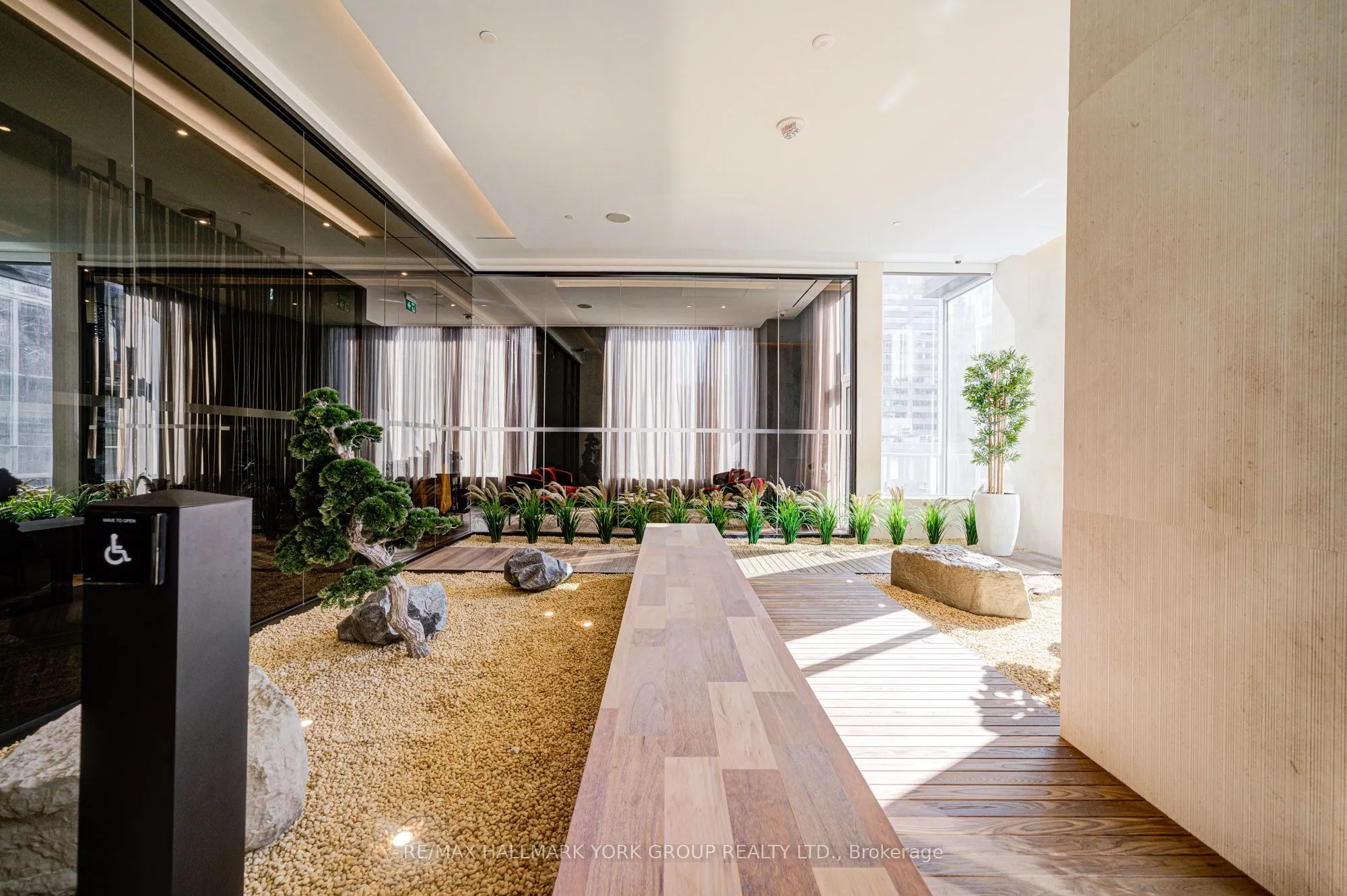 11 Yorkville Avenue, #3609