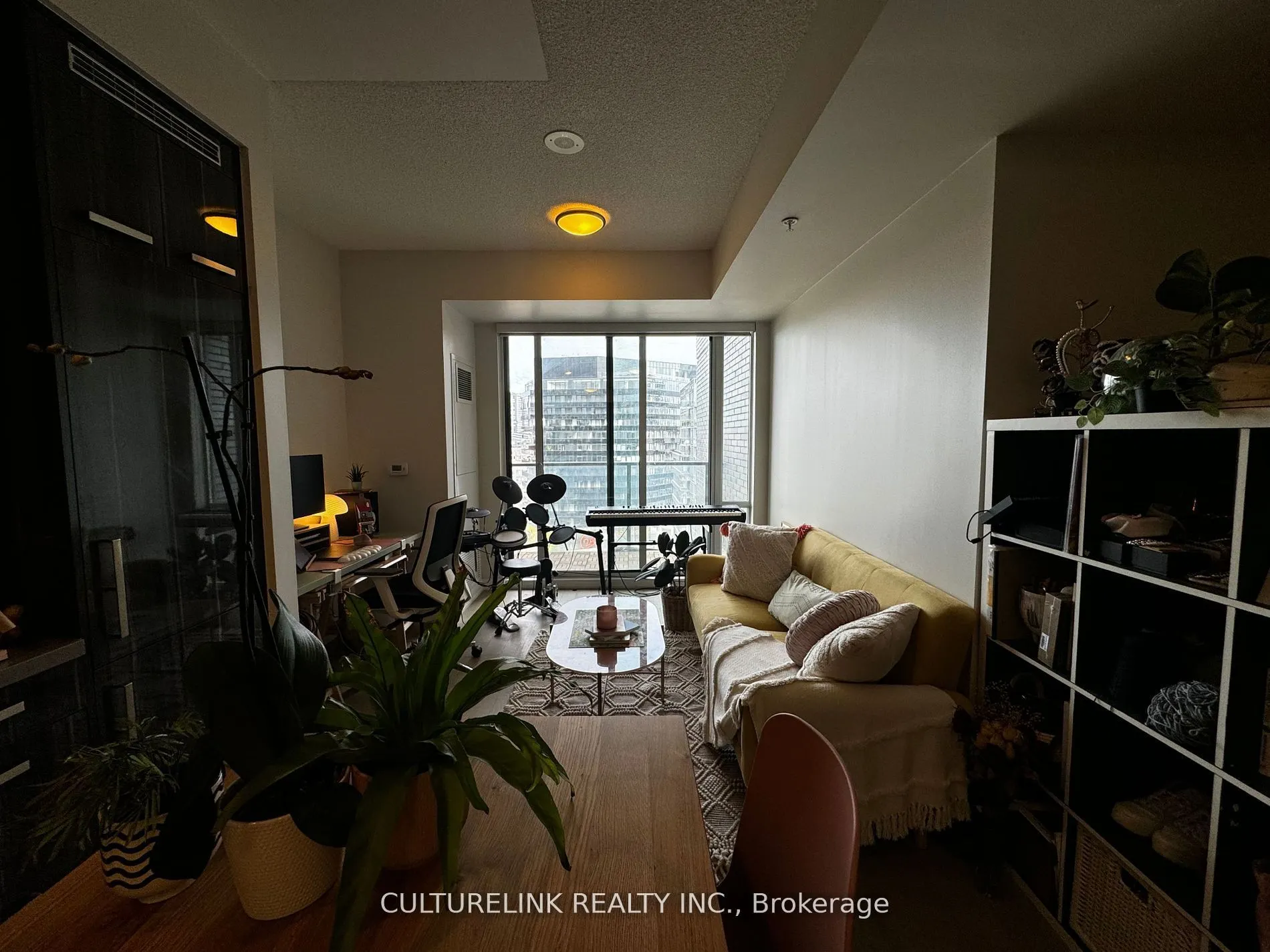 120 Bayview Avenue, #S915