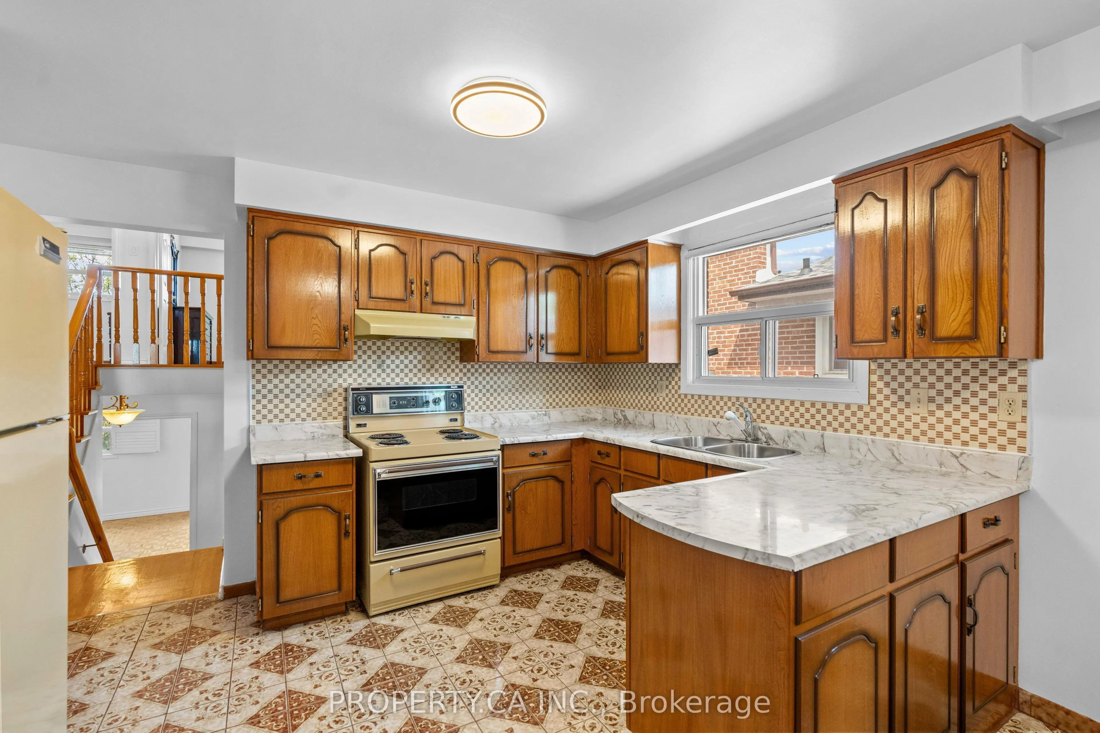 48 Navaho Drive