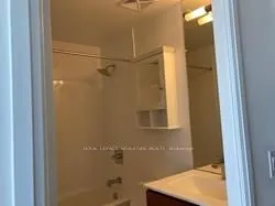 25 Cole Street, #911