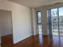 25 Cole Street, #911