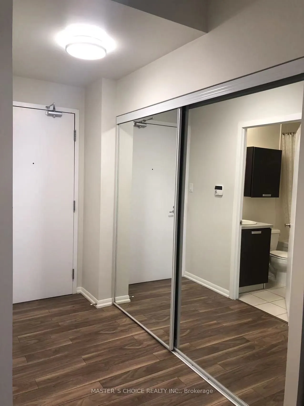 38 Grenville Street, #2408