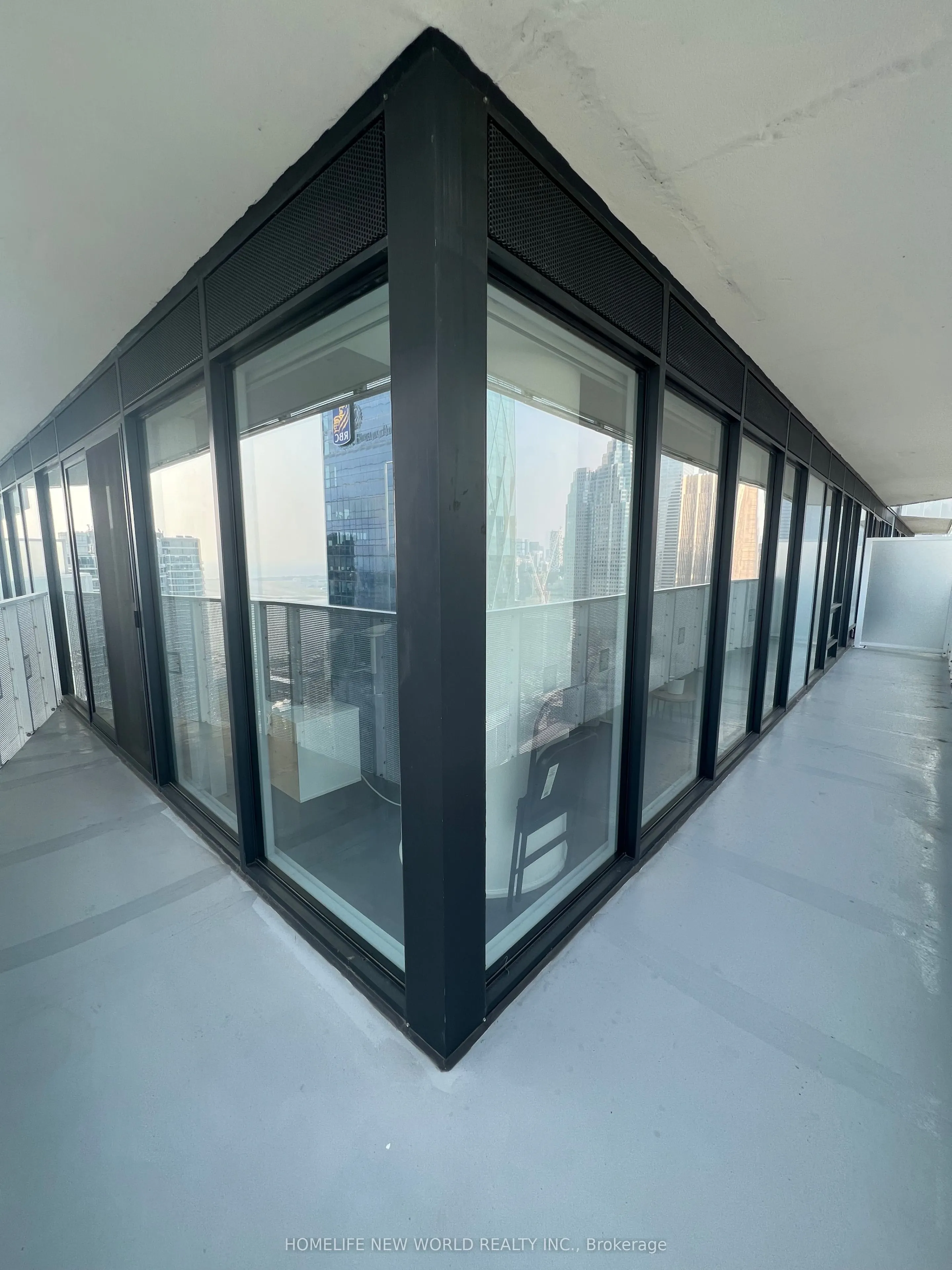 88 Harbour Street, #3707