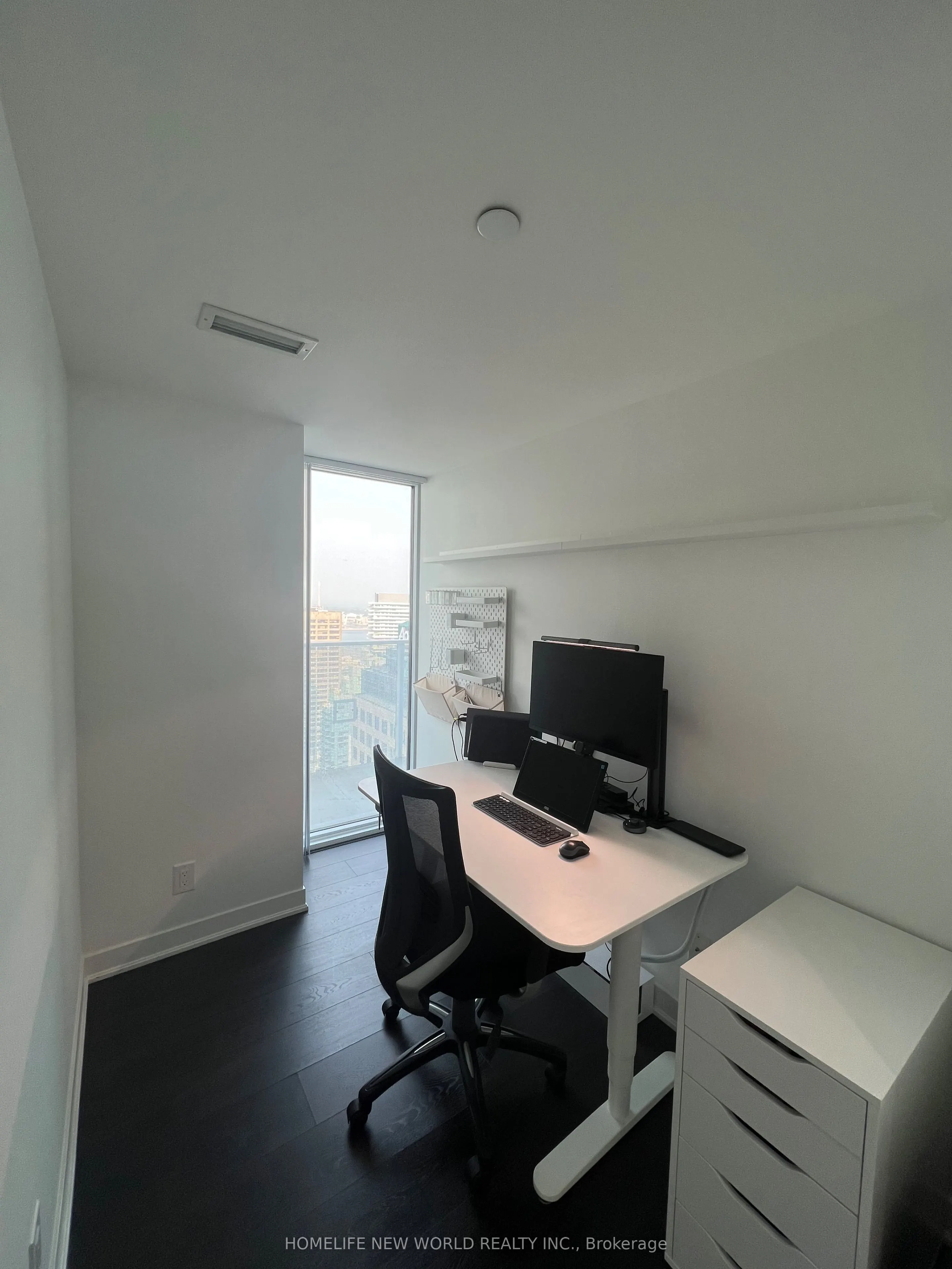 88 Harbour Street, #3707
