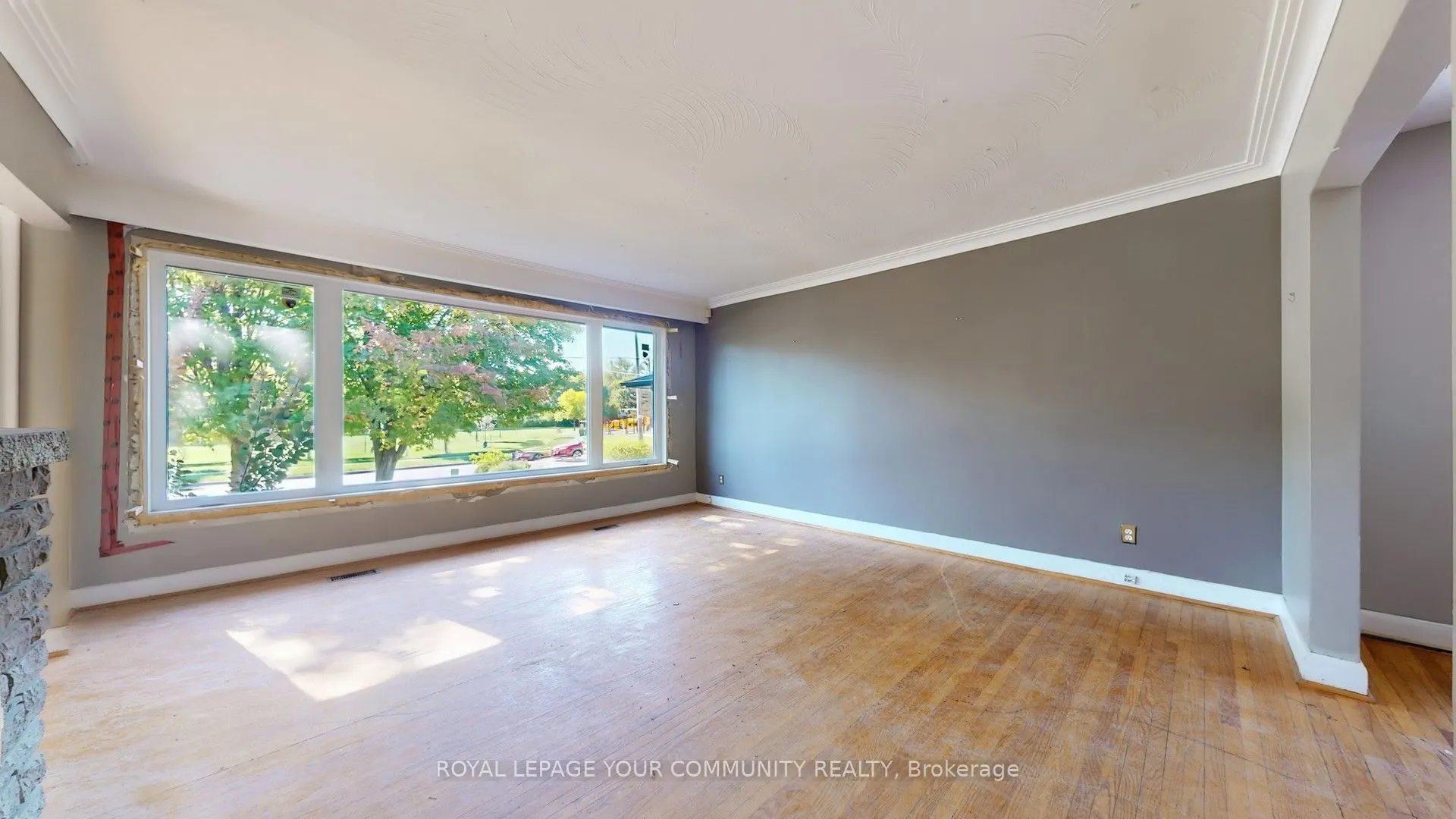 480 Ellerslie Avenue