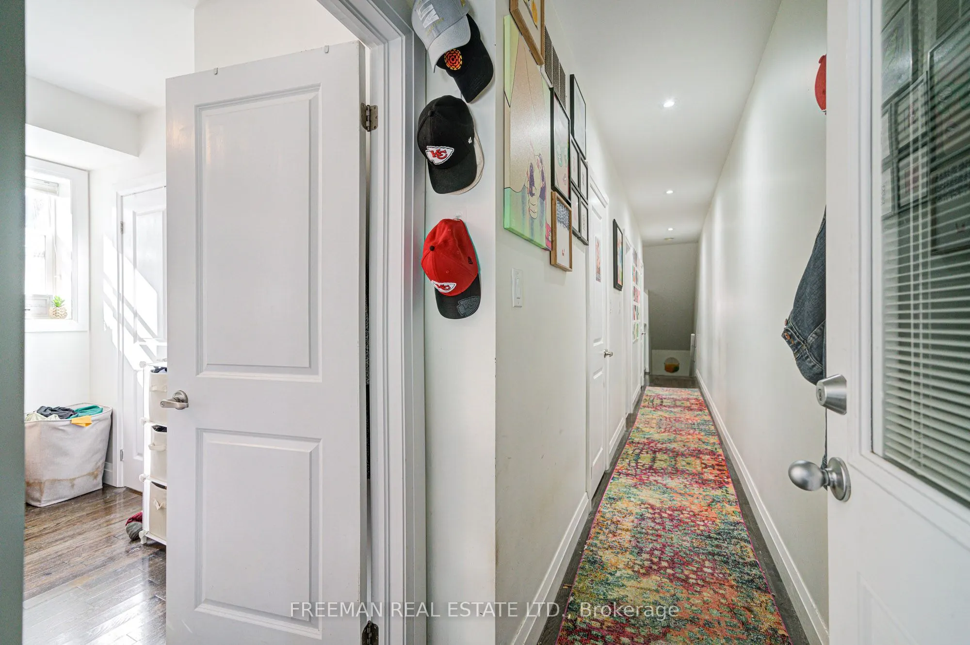 99 Hocken Avenue, #Main Fl