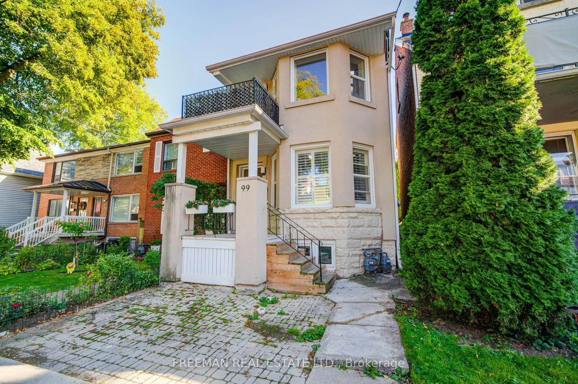 99 Hocken Avenue, #Main Fl