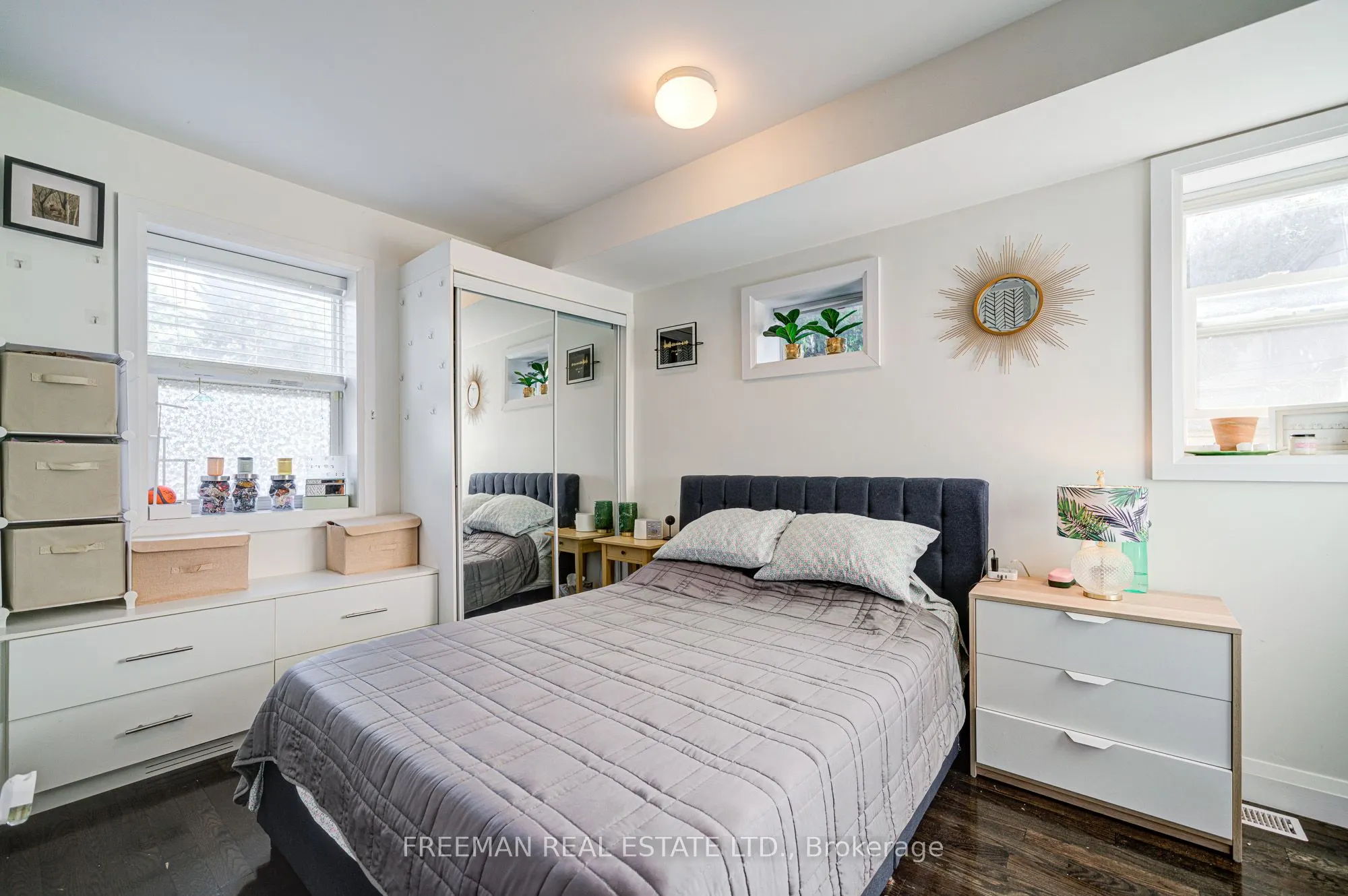 99 Hocken Avenue, #Main Fl