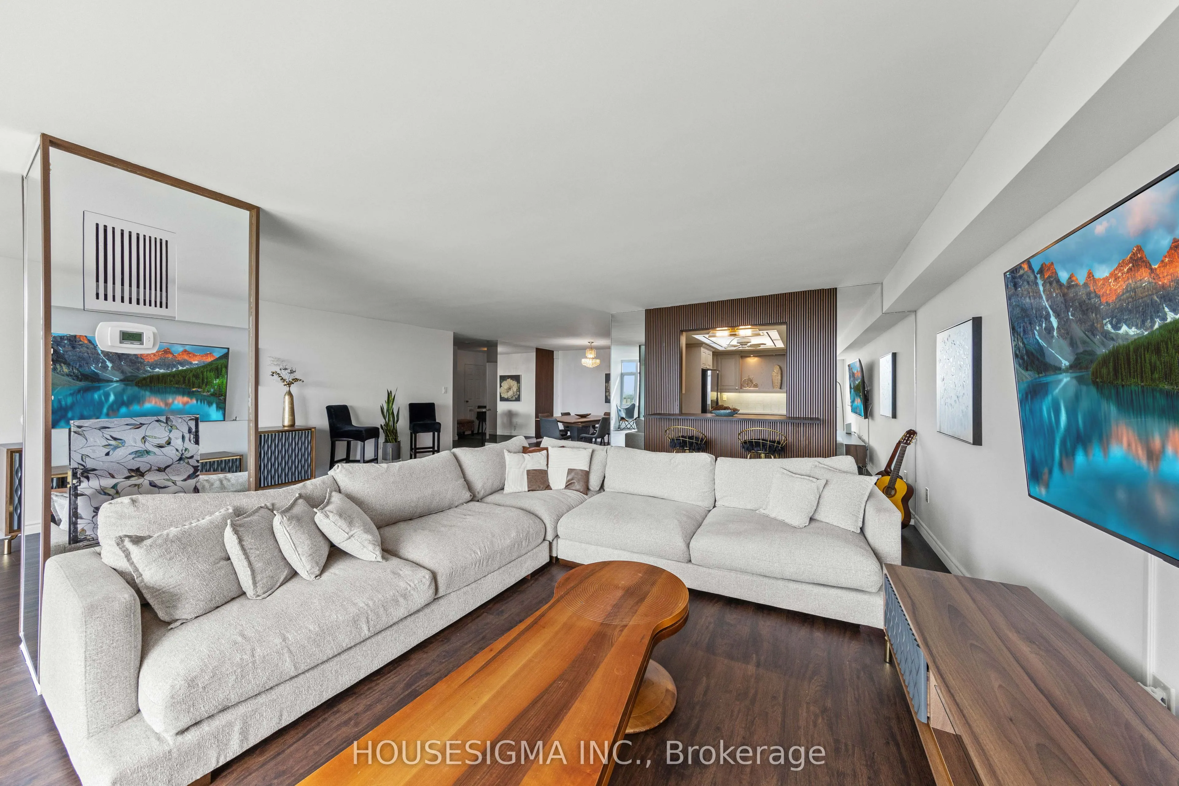 1555 Finch Avenue E, #2205