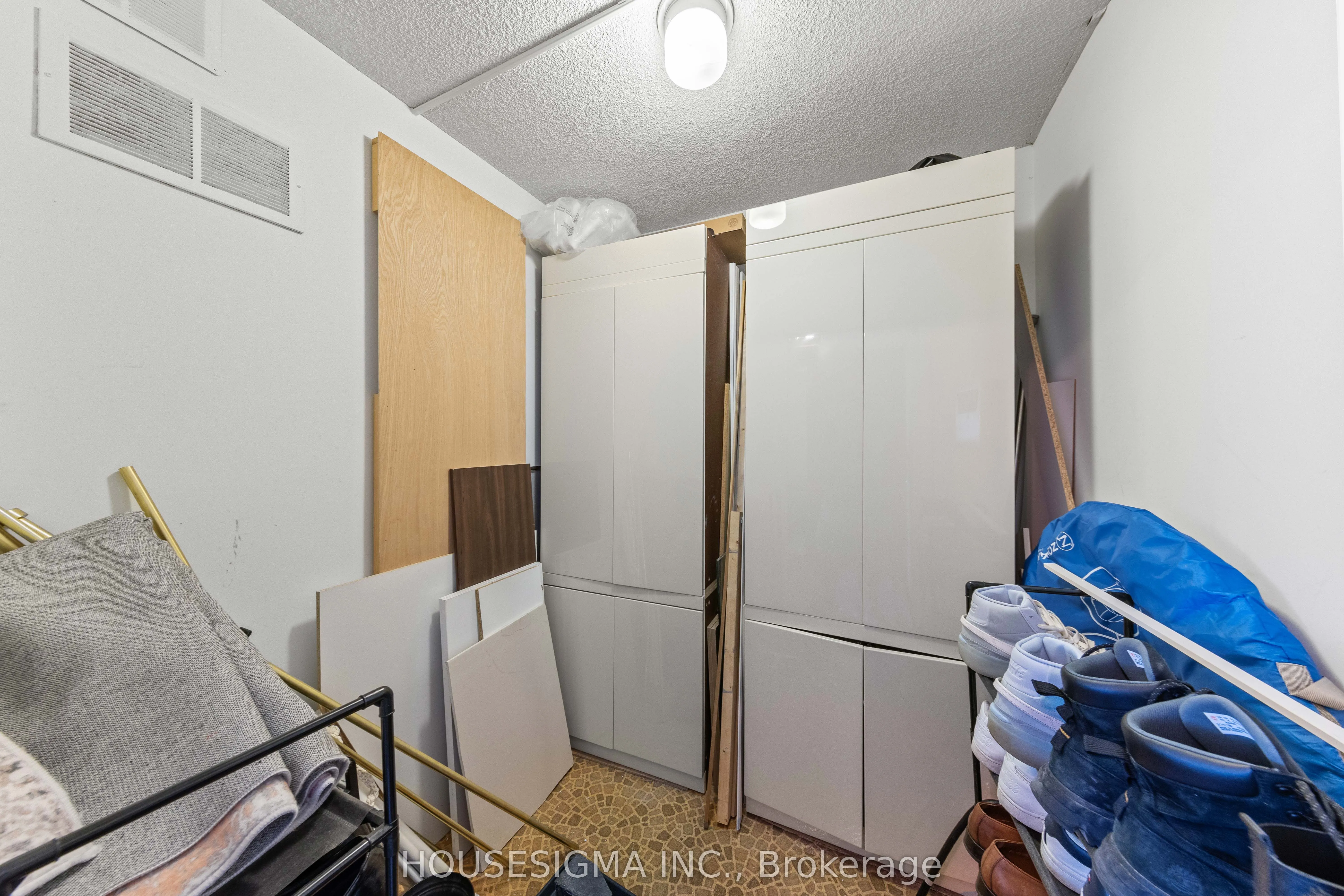 1555 Finch Avenue E, #2205