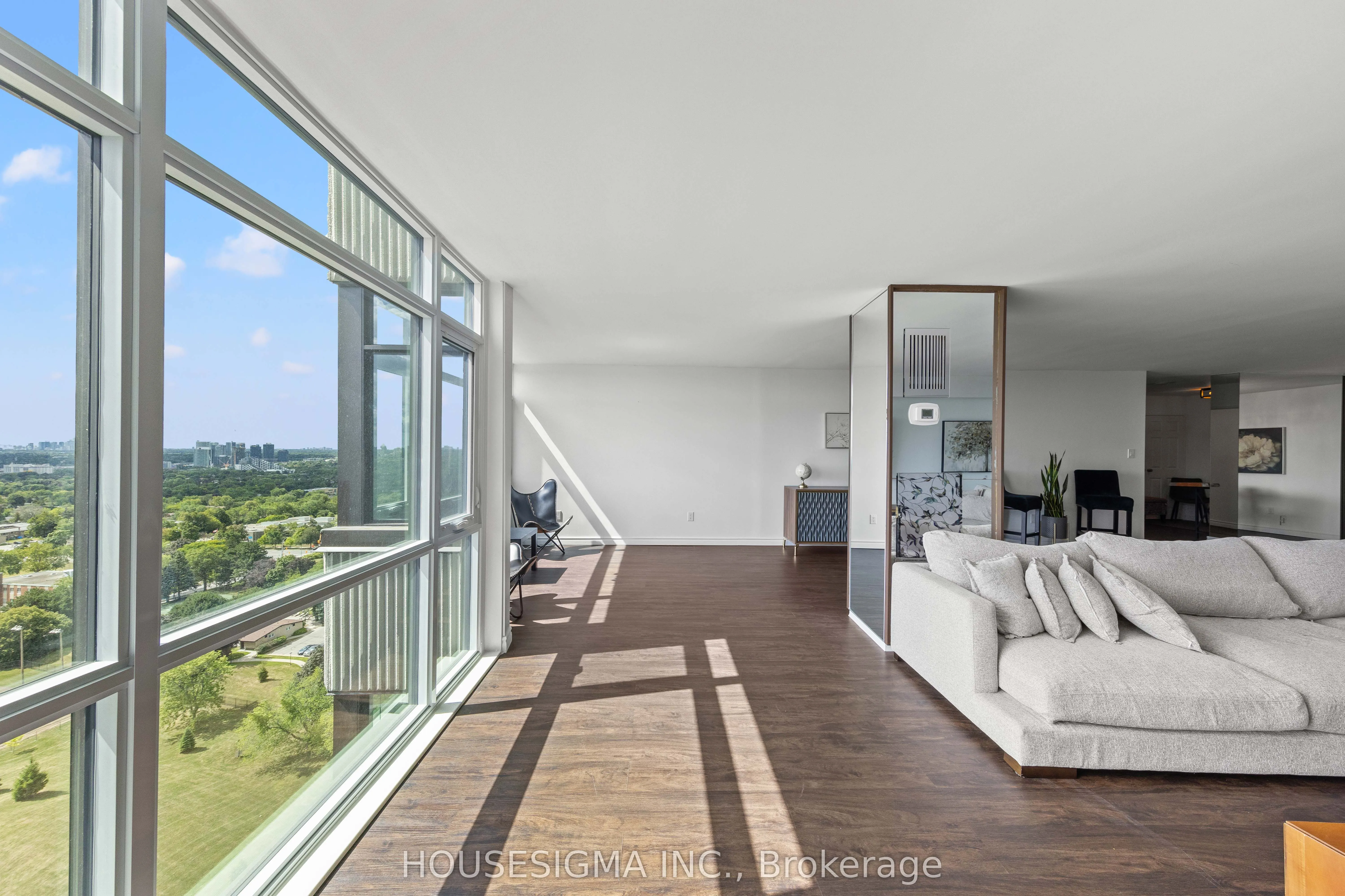 1555 Finch Avenue E, #2205