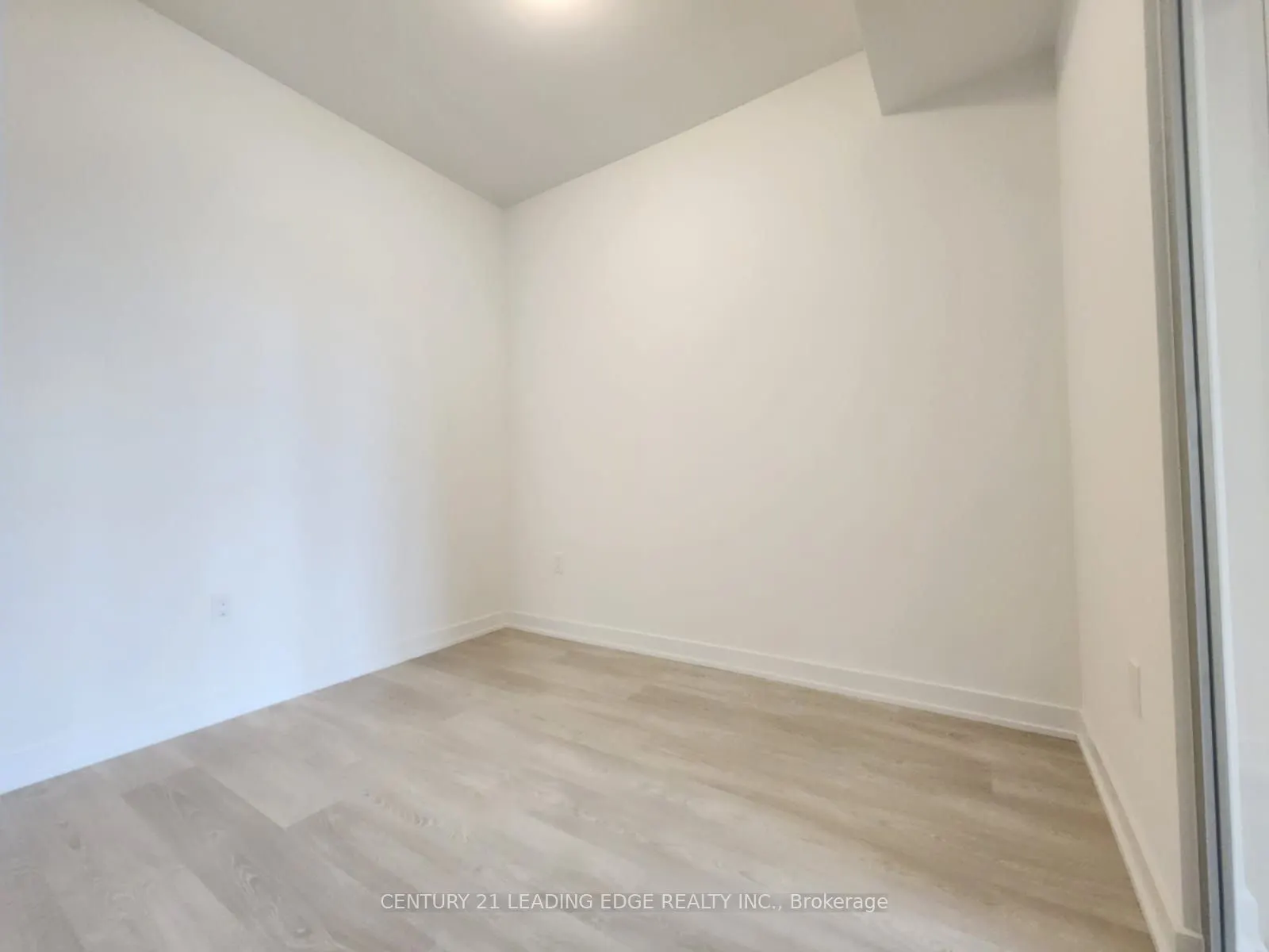 1 Kyle Lowry Road, #327