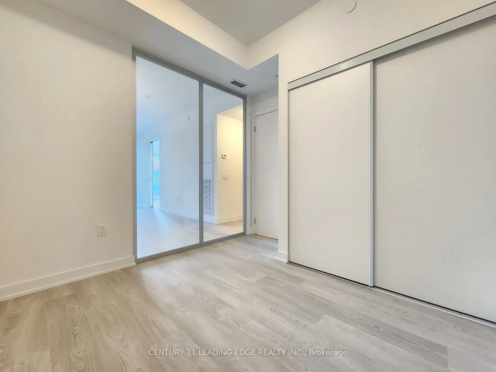 1 Kyle Lowry Road, #327