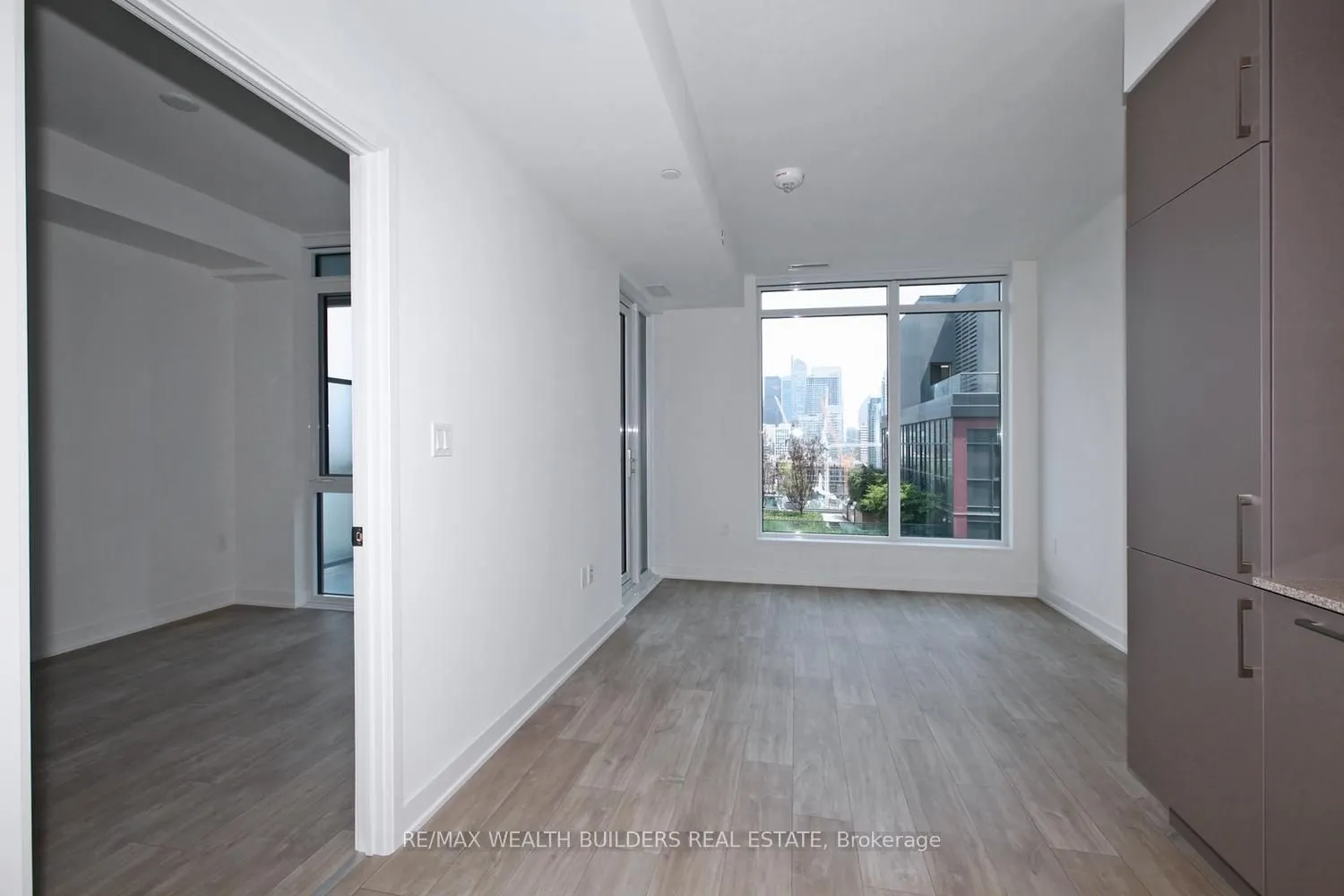 576 Front Street W, #1219E
