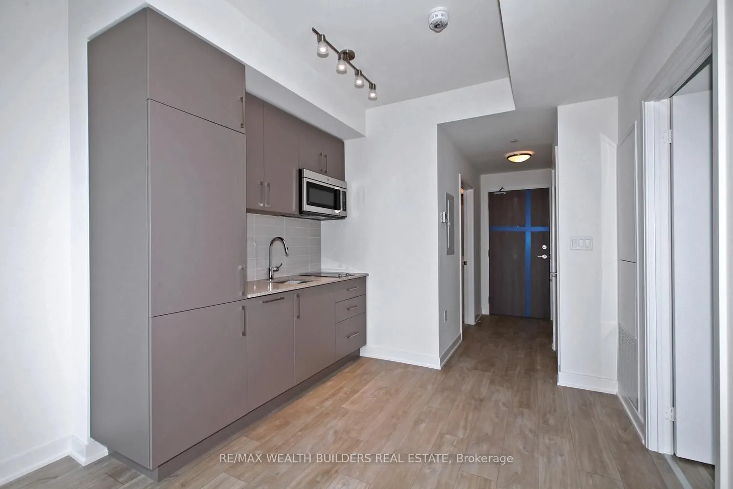 576 Front Street W, #1219E