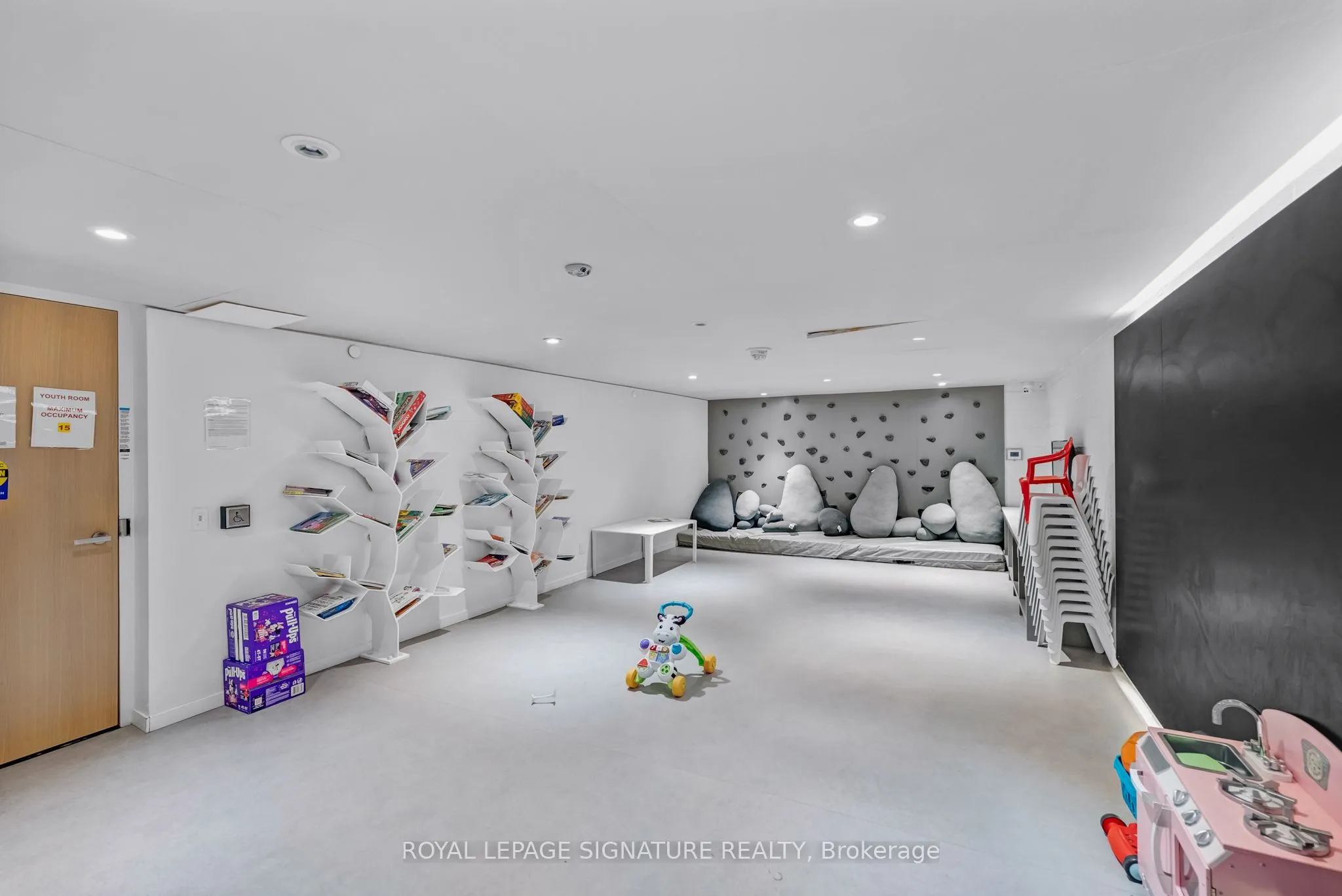5 Soudan Avenue, #2814